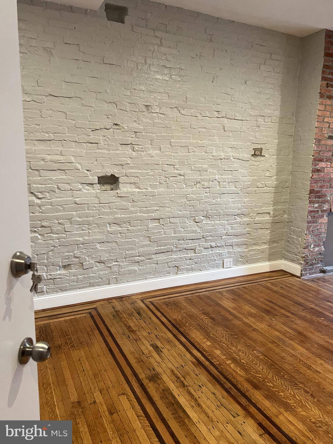 Baltimore, MD 21218,24 W 25TH ST #1ST FLOOR FRONT