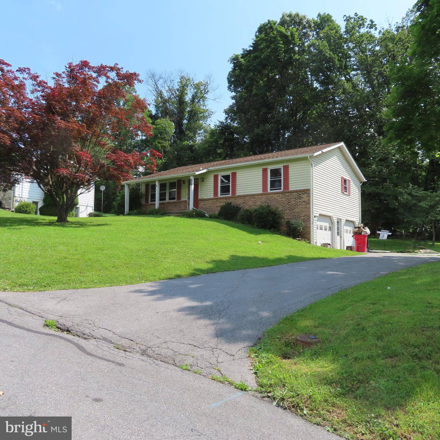 Blue Ridge Summit, PA 17214,13358 SOUTH AVENUE