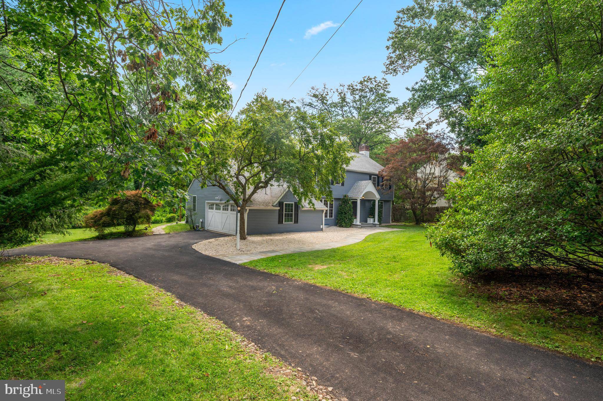 Newtown Square, PA 19073,813 MALIN RD