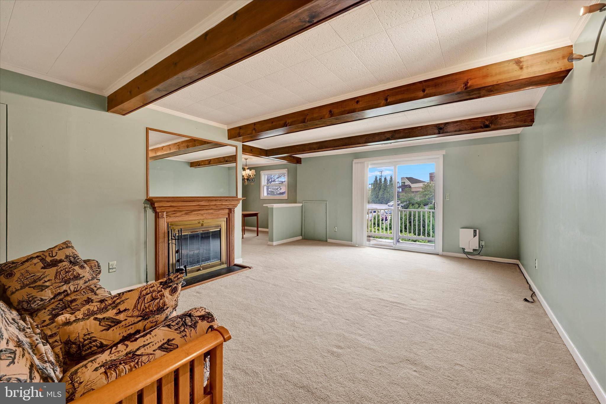Cockeysville, MD 21030,8 WARREN LODGE CT #1-B