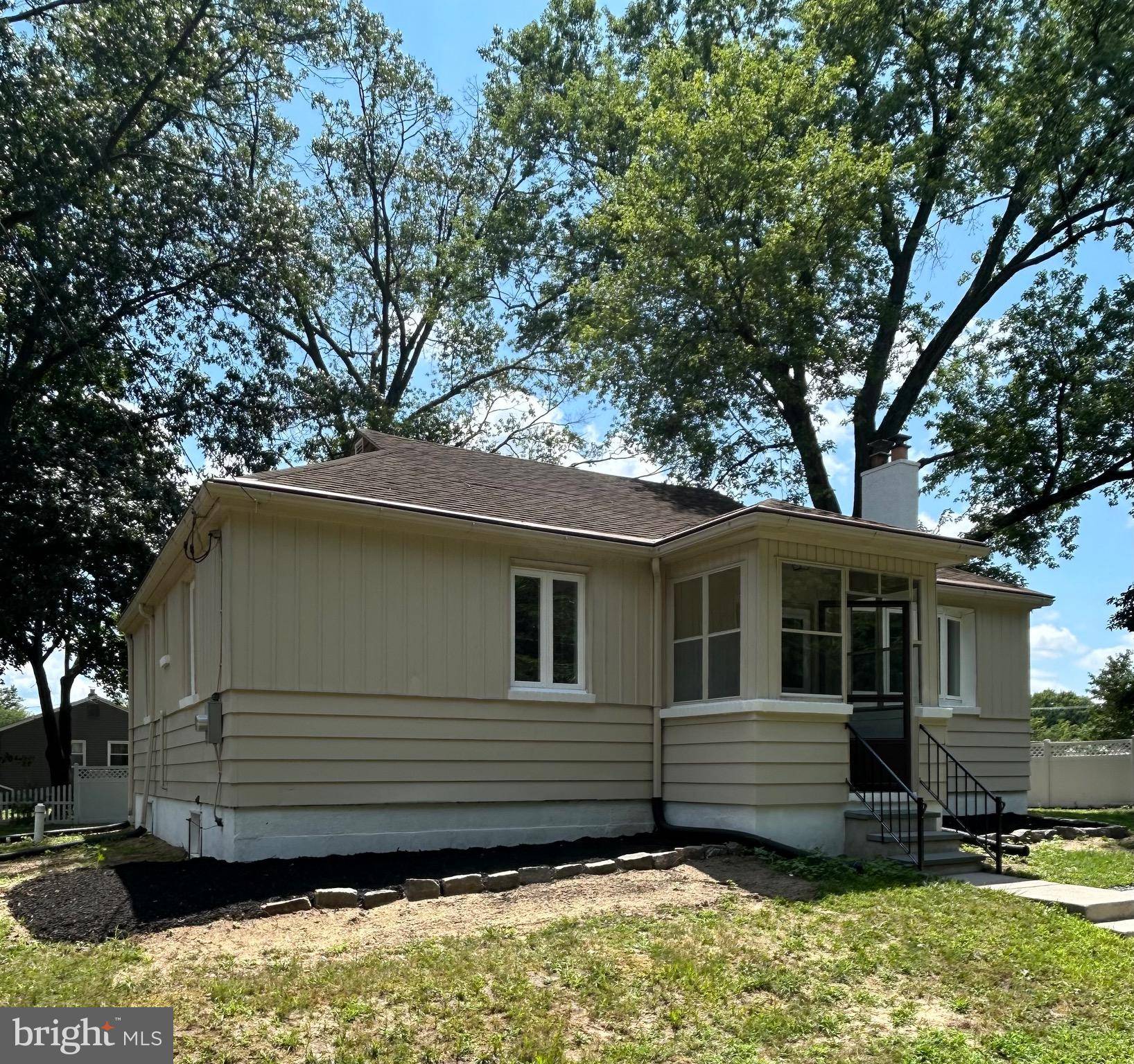 Mount Laurel, NJ 08054,109 CORAL AVE