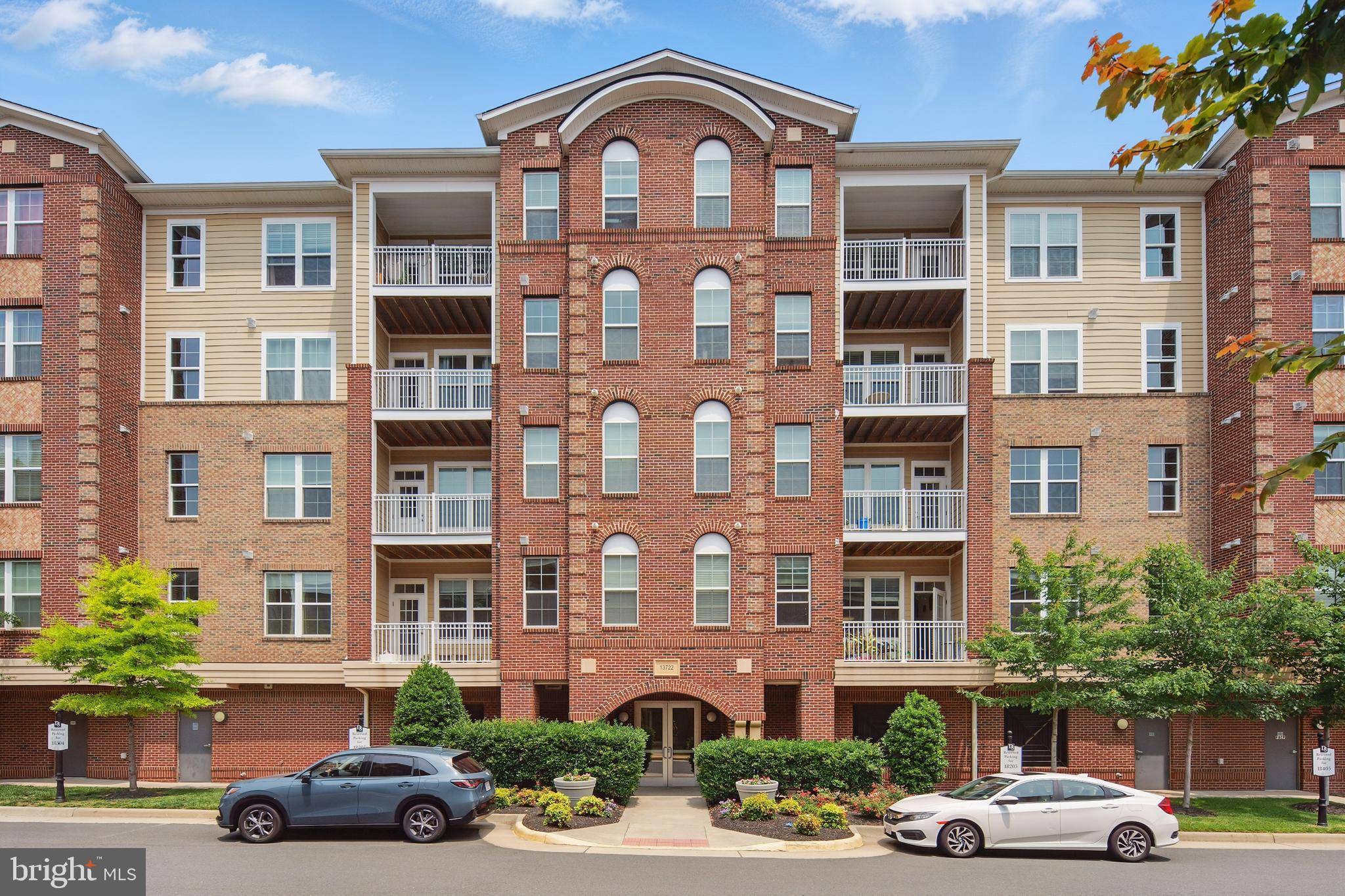 Herndon, VA 20171,13722 NEIL ARMSTRONG AVE #507