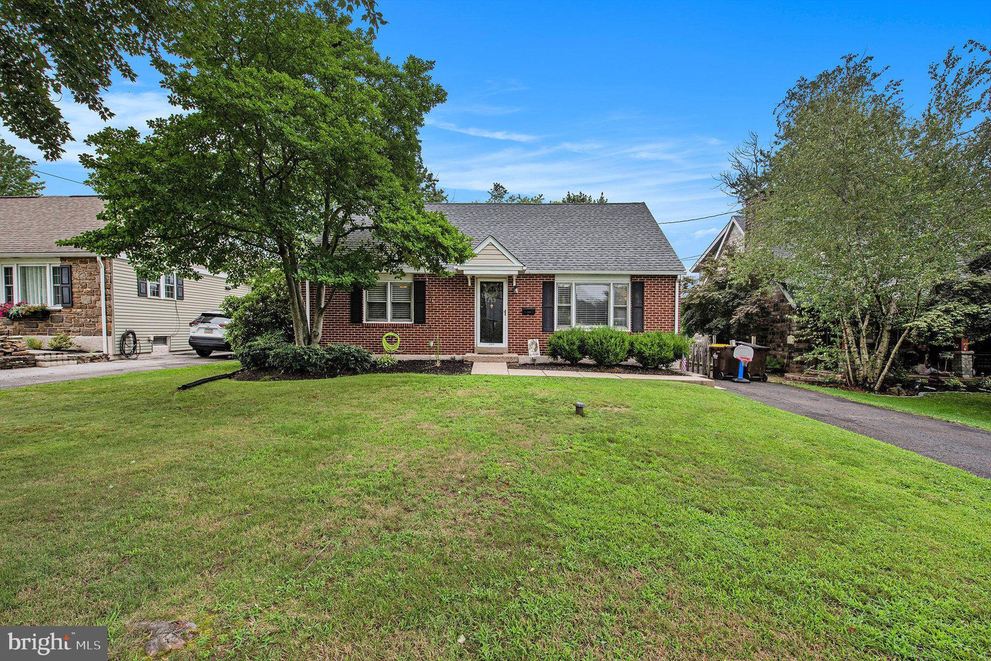 Lansdale, PA 19446,253 PENNBROOK AVE