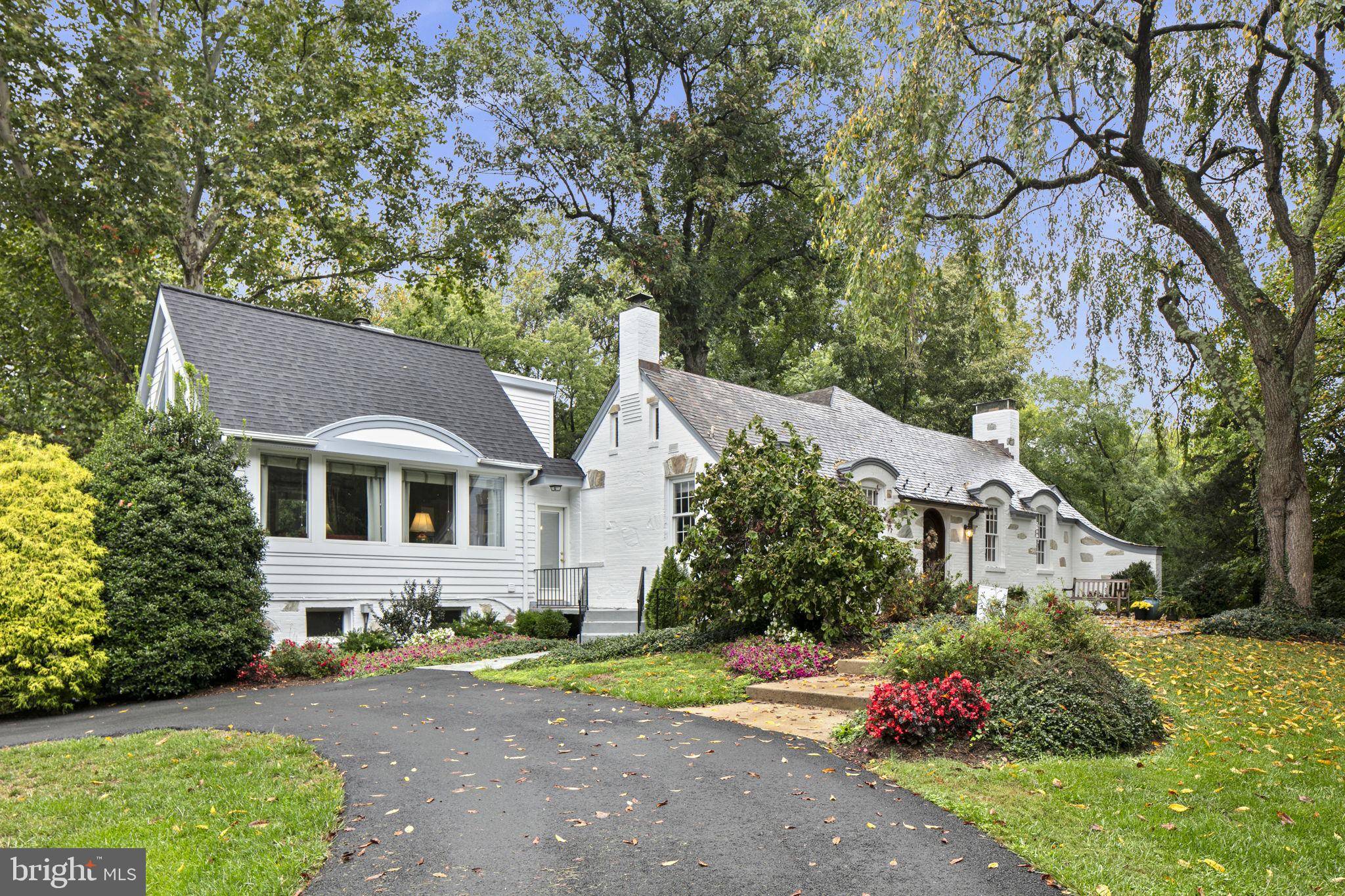 Falls Church, VA 22043,7058 IDYLWOOD RD