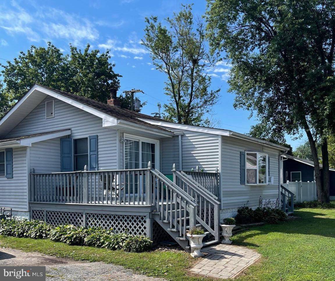 Carneys Point, NJ 08069,243 I ST