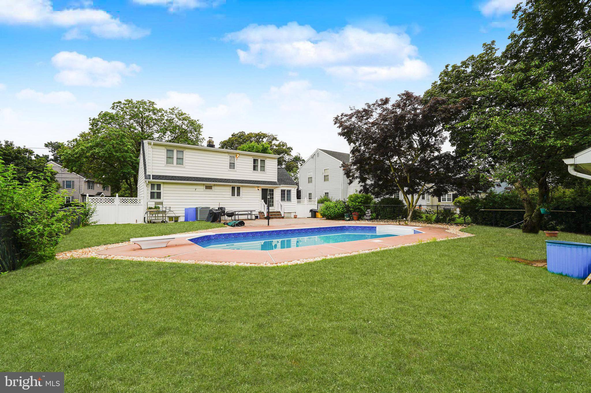 Hamilton, NJ 08610,45 KENWOOD TER