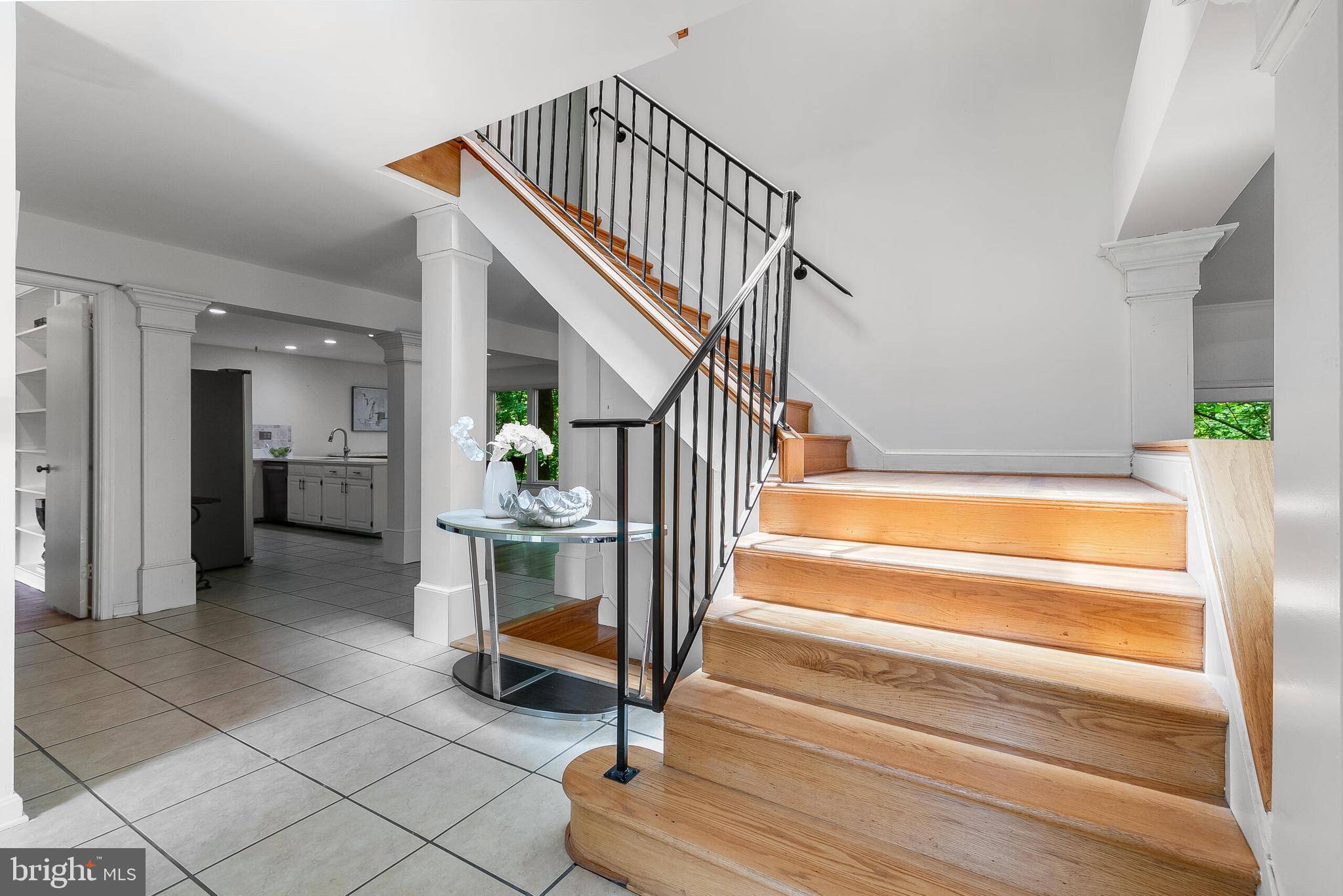 Mclean, VA 22101,4054 41ST ST