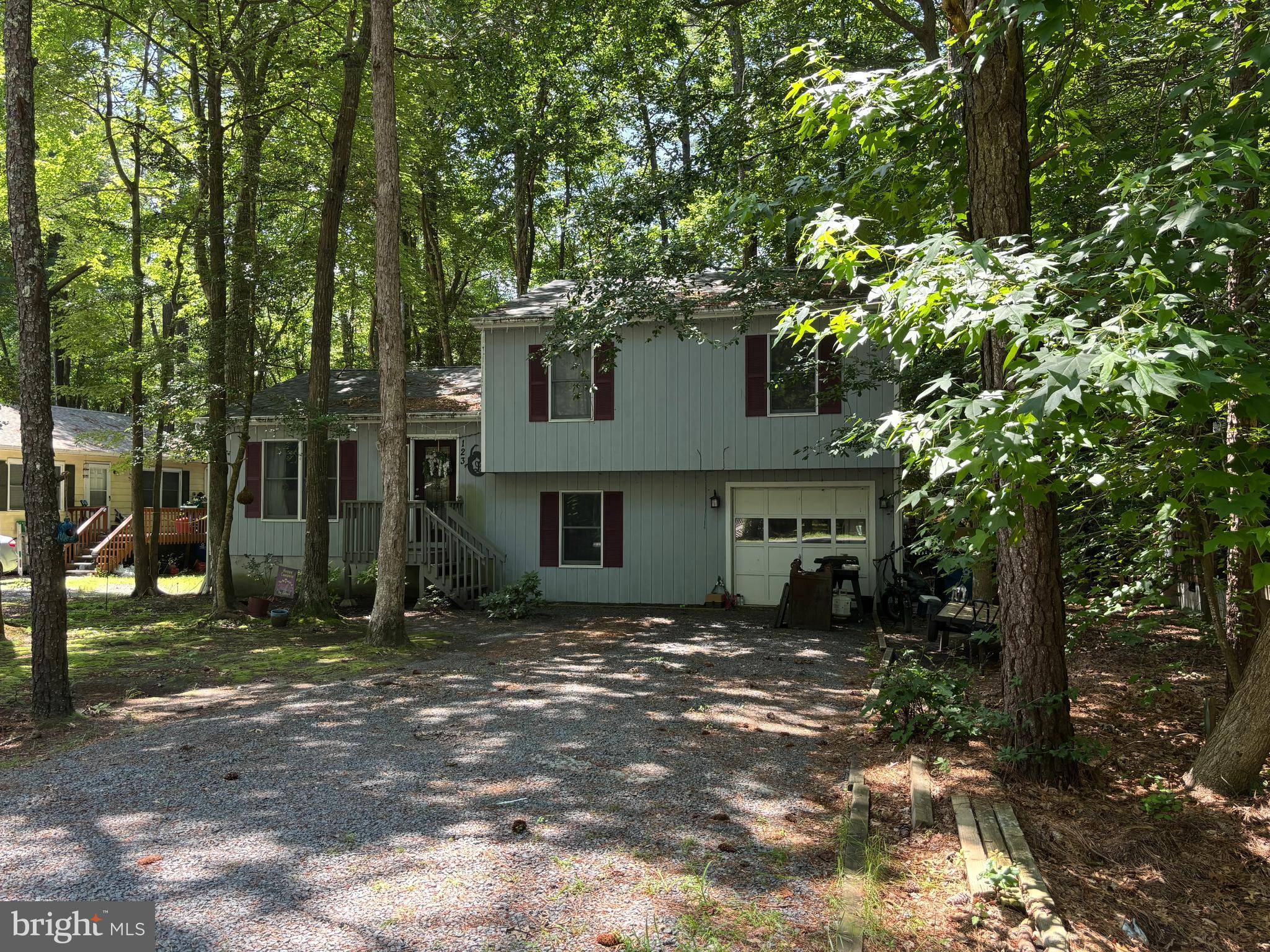 Ocean Pines, MD 21811,123 CAMELOT CIR