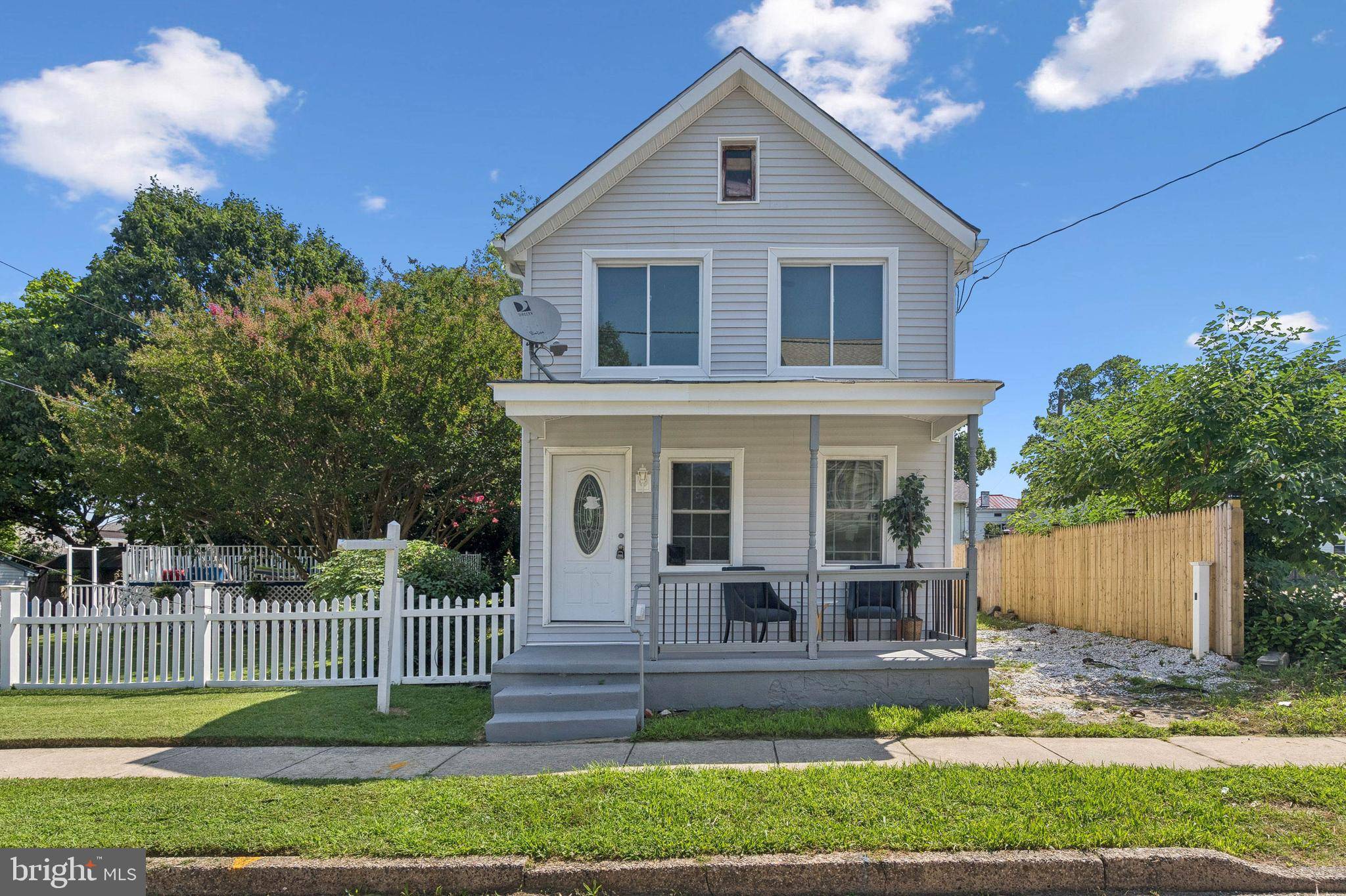Beverly, NJ 08010,124 COOPER ST