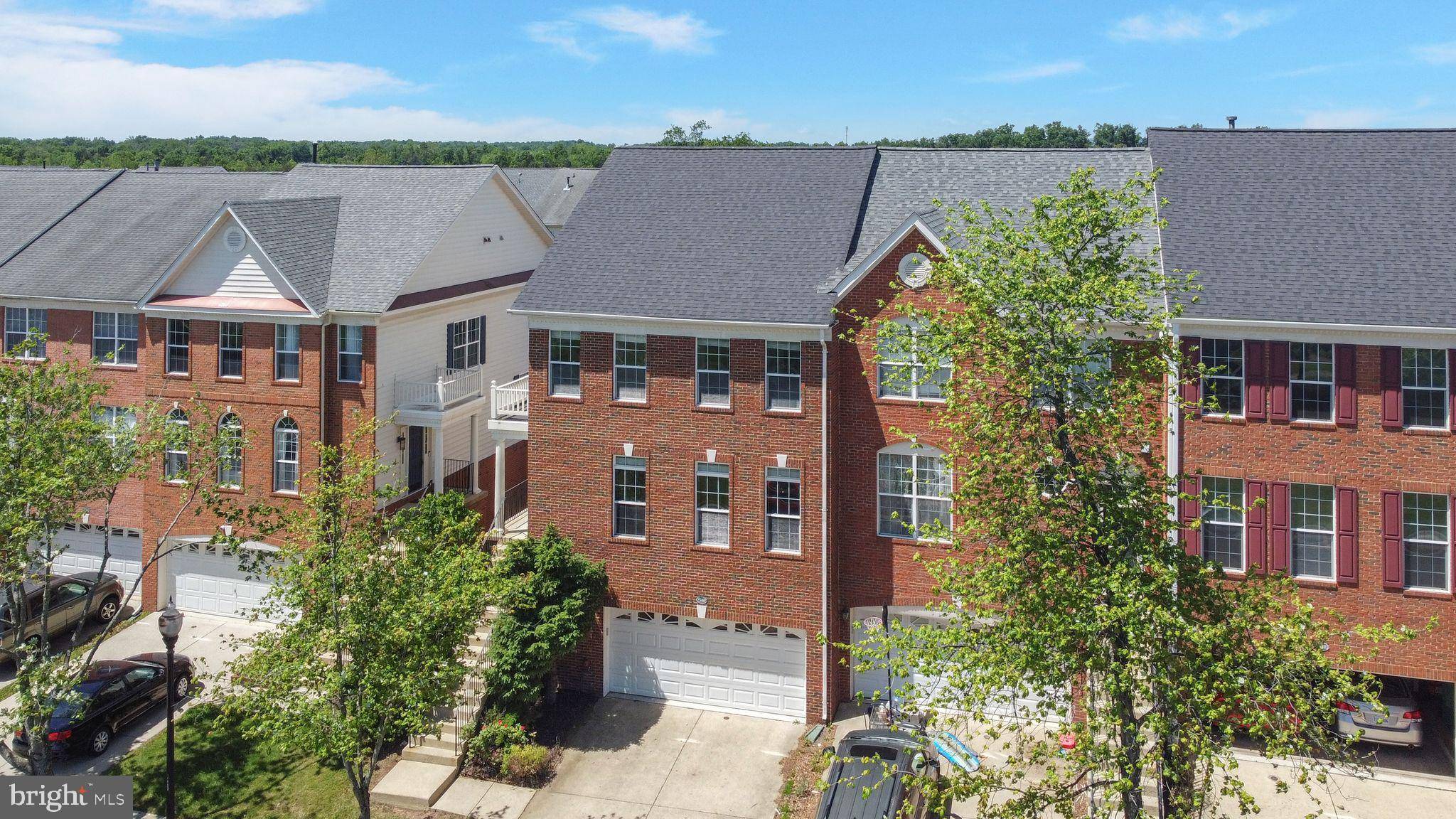 Chantilly, VA 20152,25497 BERESFORD DR