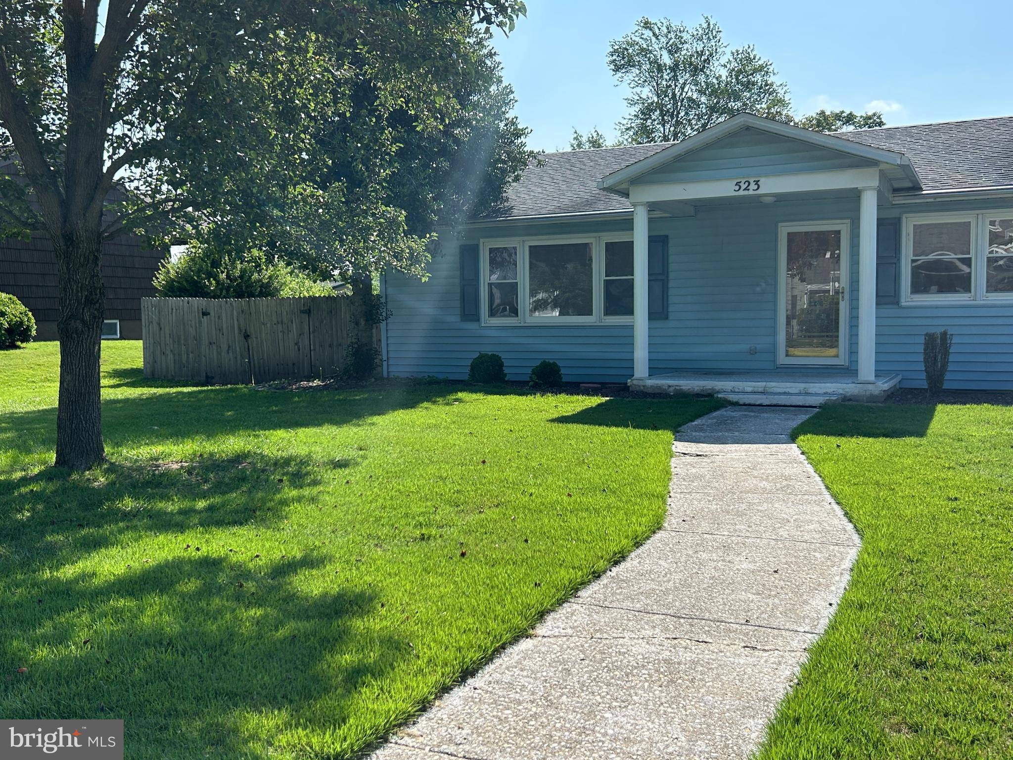 Seaford, DE 19973,523 RODNEY ST