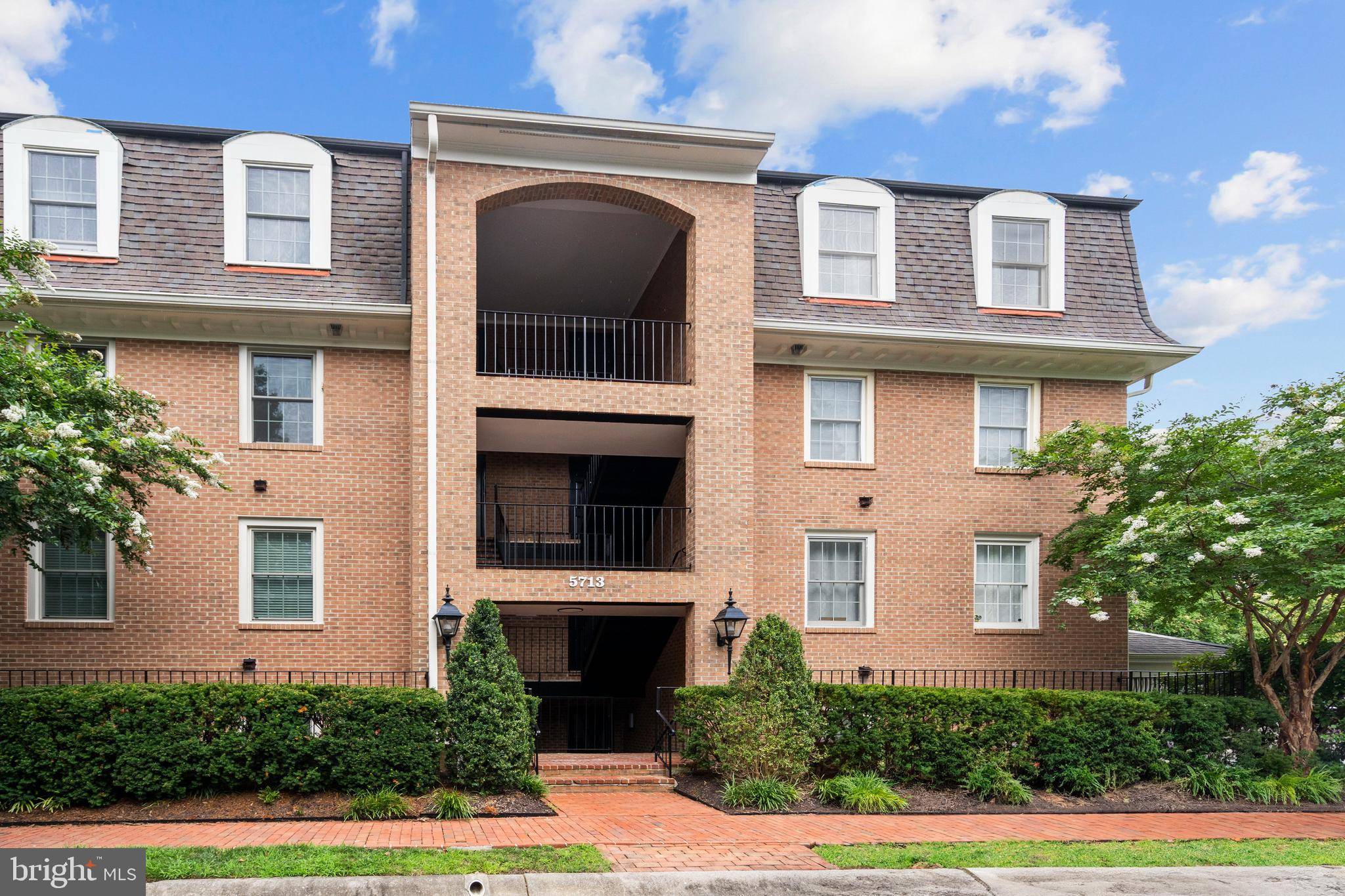 Rockville, MD 20852,5713 BREWER HOUSE CIR #302