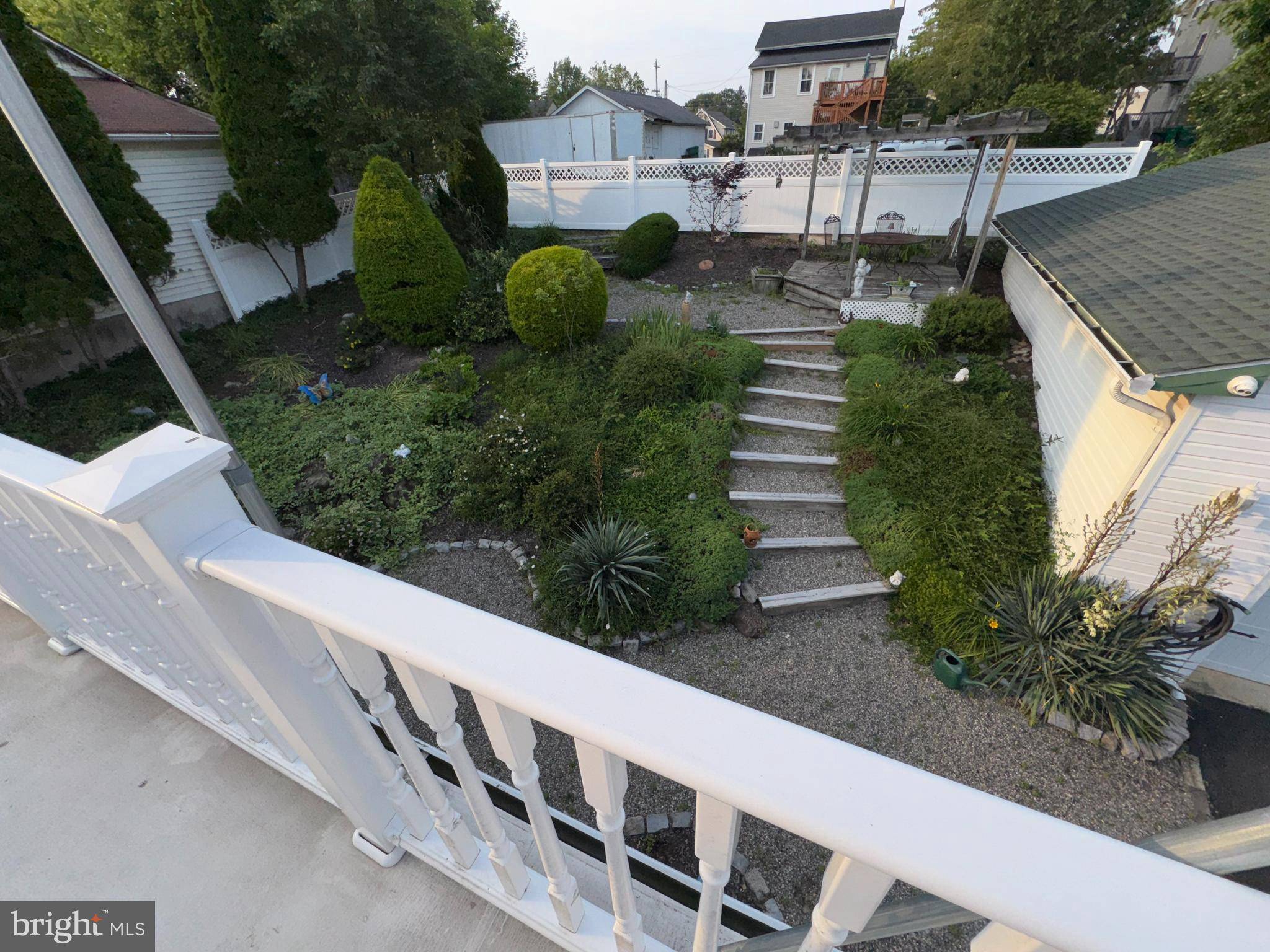 Southampton, PA 18966,633 HAMPTON AVE