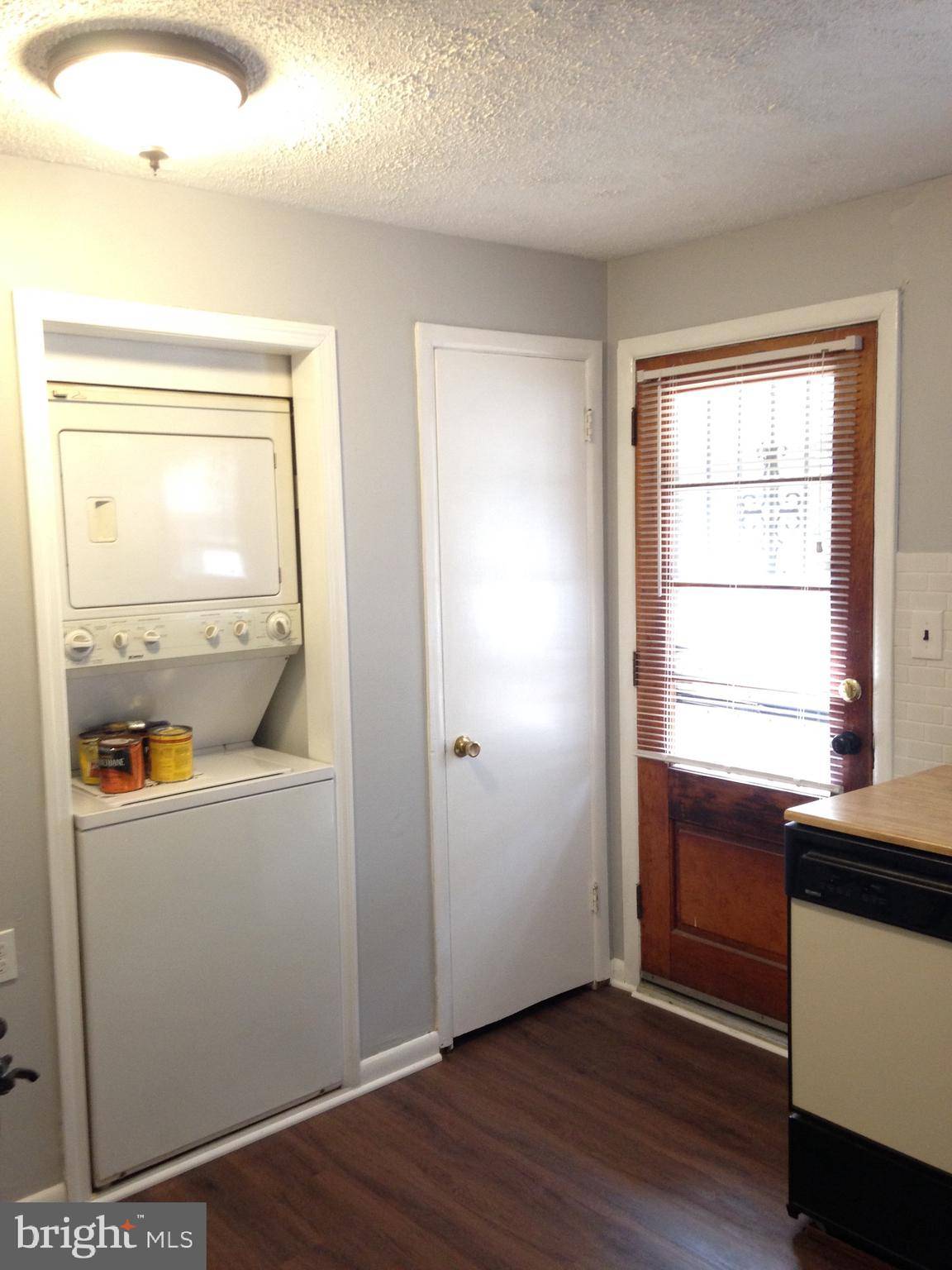 Trenton, NJ 08619,257 EVERGREEN AVE