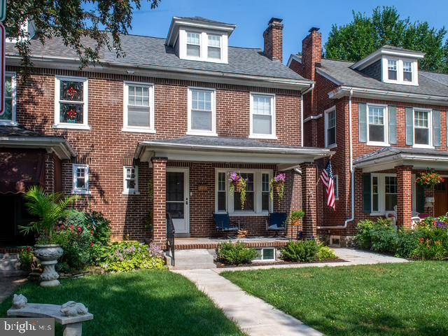 Lancaster, PA 17603,818 STATE ST