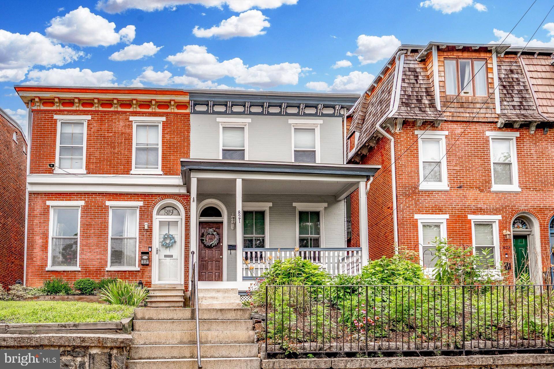 Wilmington, DE 19806,821 N VAN BUREN ST