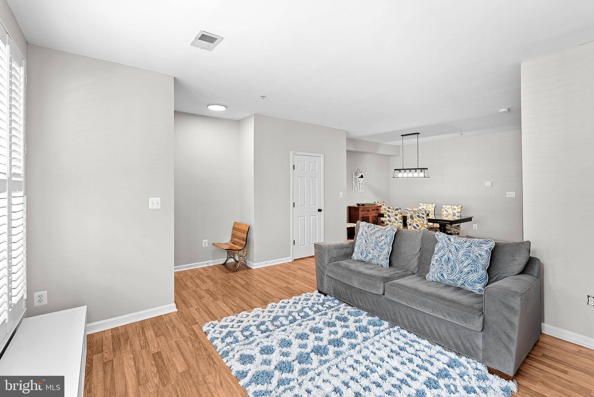 Ashburn, VA 20147,20257 MACGLASHAN TER