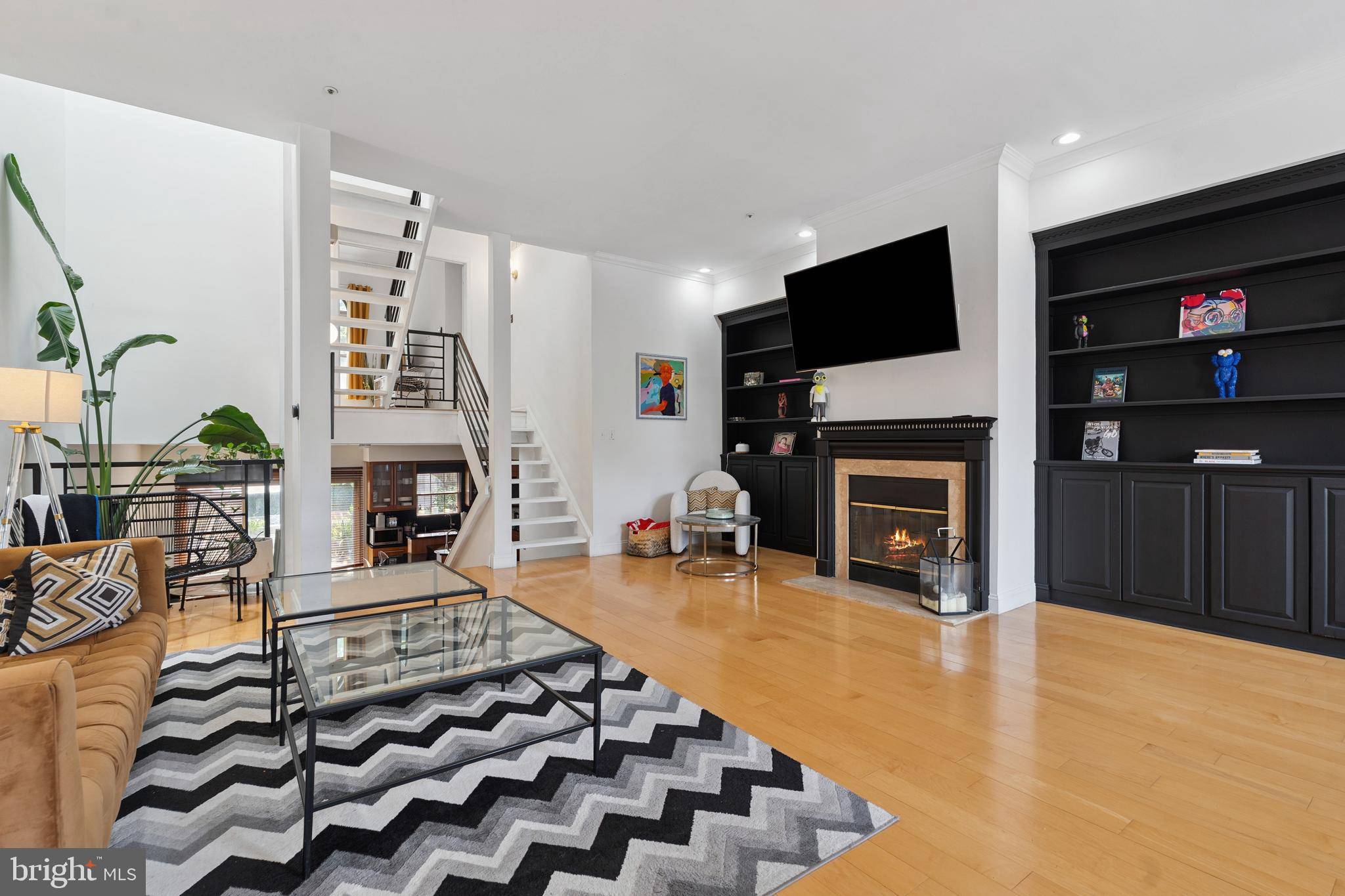 Voorhees, NJ 08043,5064 MAIN ST