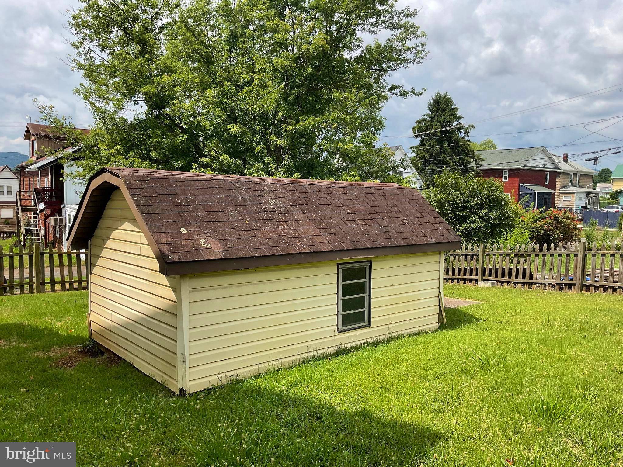 Cumberland, MD 21502,2-1 UTAH AVE