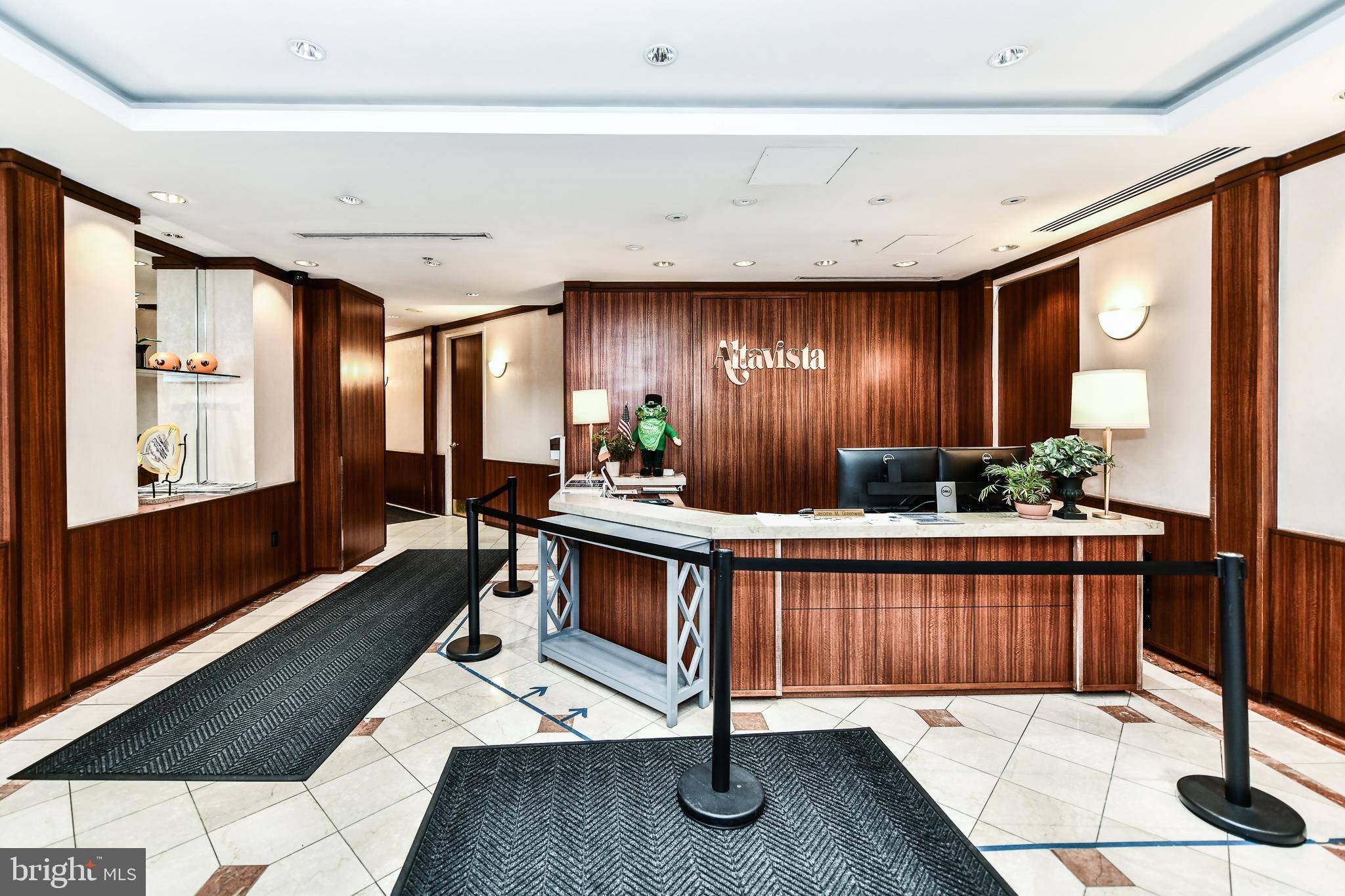 Arlington, VA 22203,900 N STAFFORD ST #1112