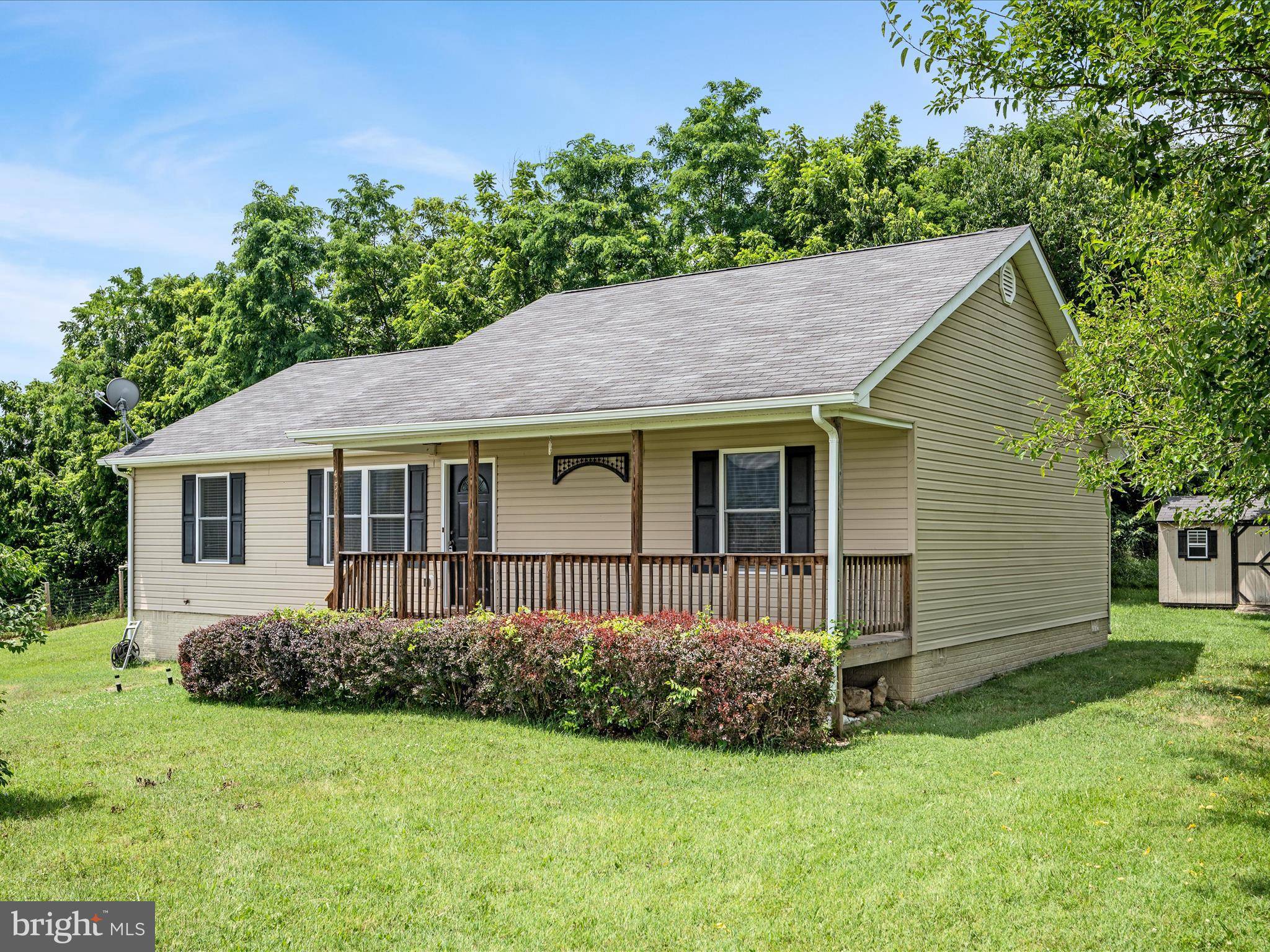 Woodstock, VA 22664,451 N SUMMIT AVE