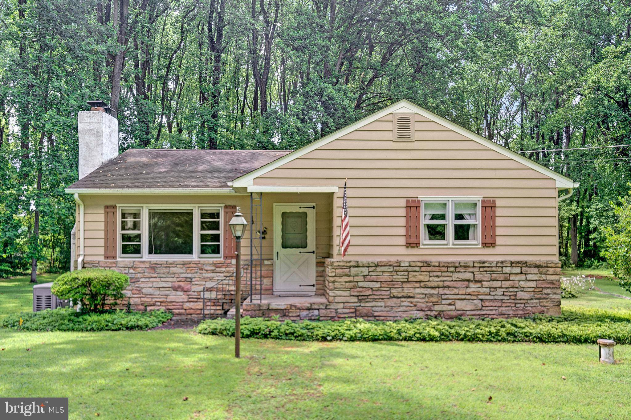 Ringoes, NJ 08551,508 N ROUTE 31