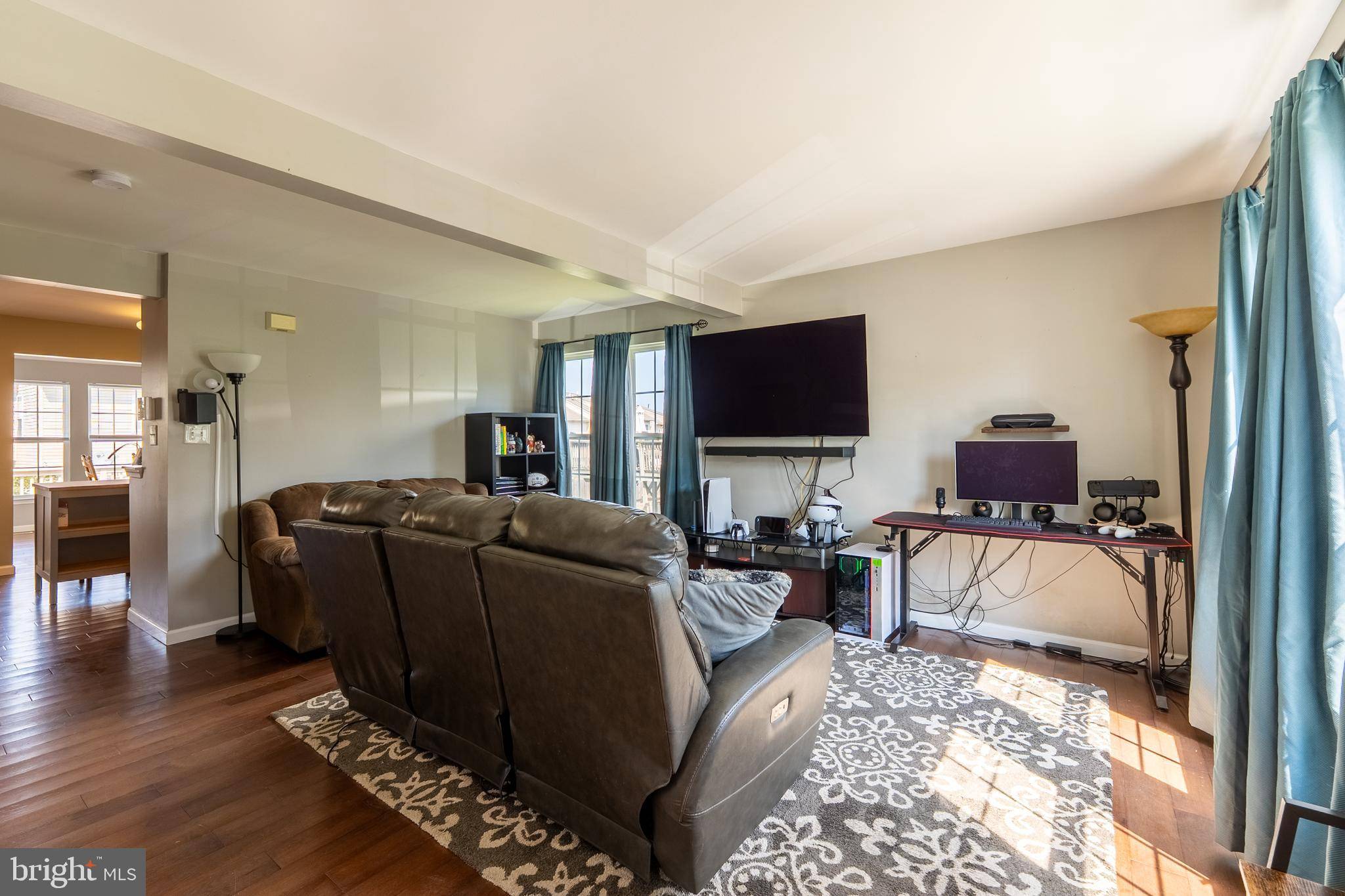 Pine Hill, NJ 08021,27 PLAYERS LN