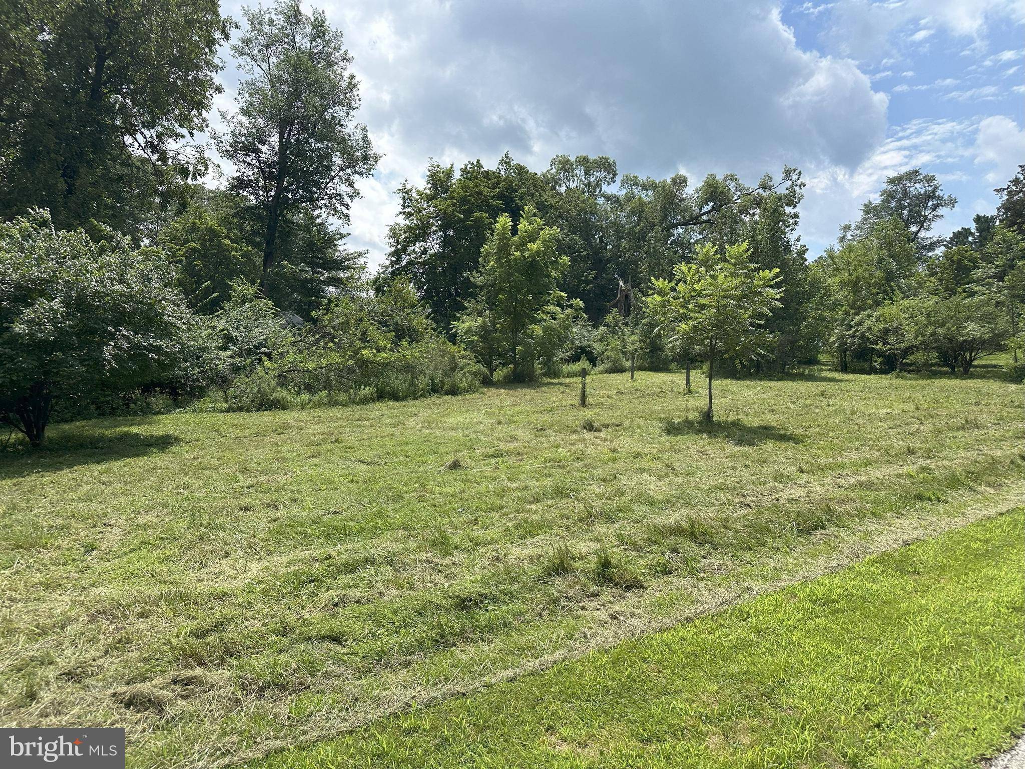 Spring City, PA 19475,325 QUARRY RD