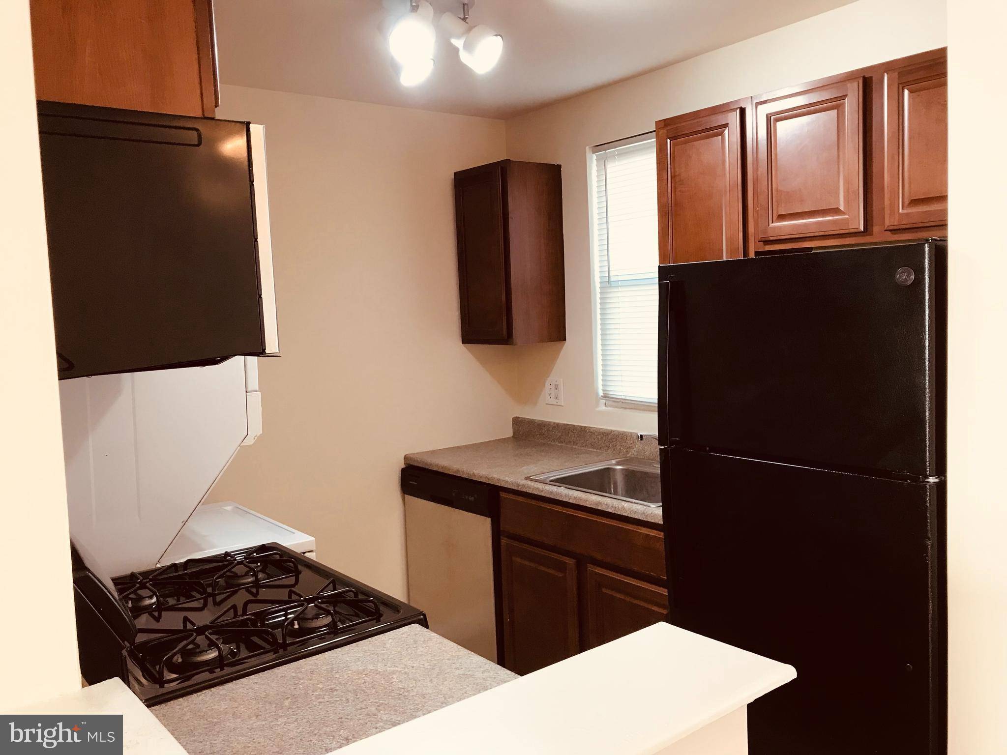 Landover, MD 20785,6956 HAWTHORNE ST