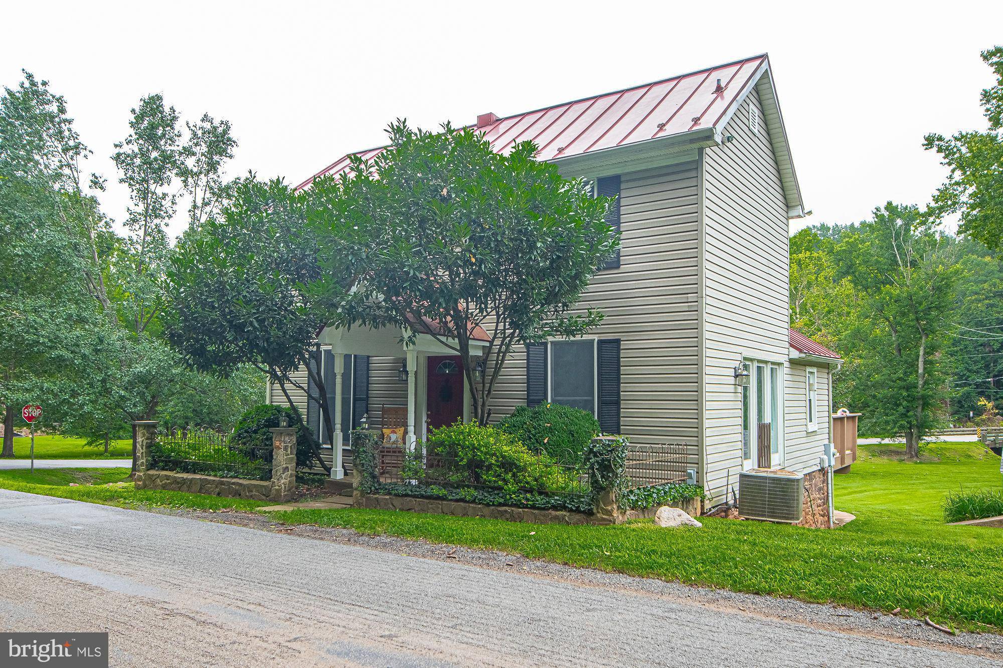 Catlett, VA 20119,8270 ROGUES RD