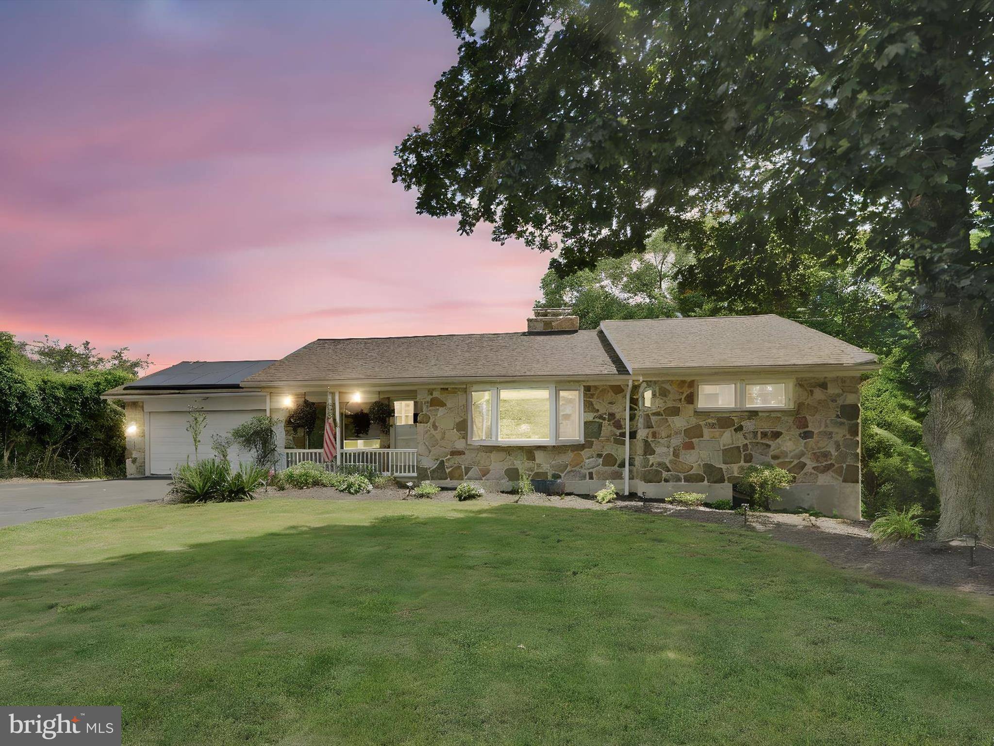 Womelsdorf, PA 19567,162 DECK RD