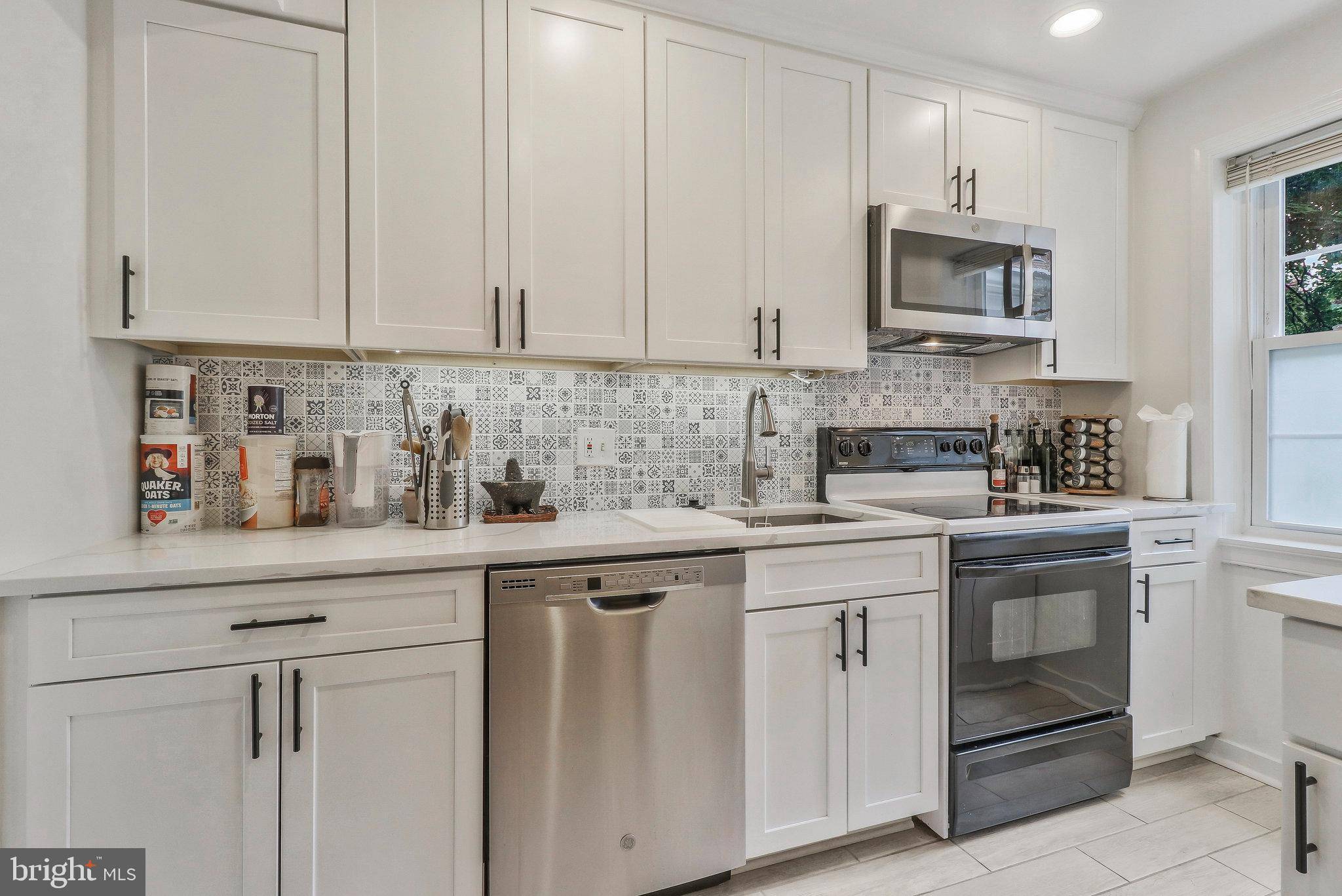 Silver Spring, MD 20910,2206 WASHINGTON AVE #103