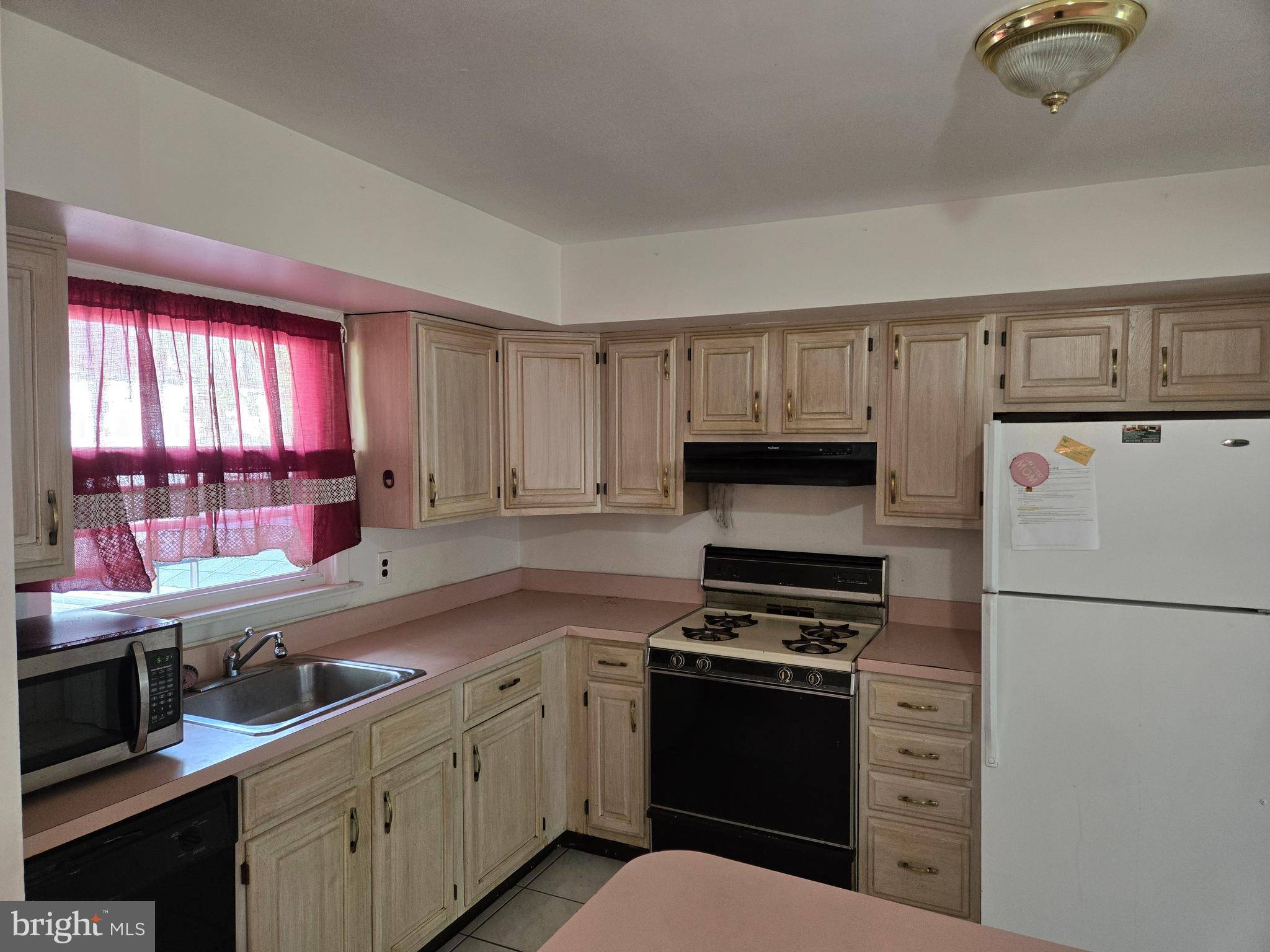 Pennsauken, NJ 08110,3733 DREXEL AVE