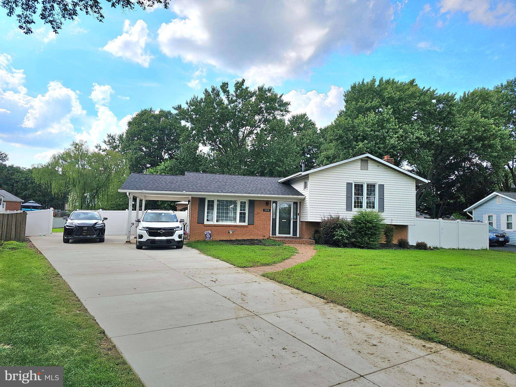 Alexandria, VA 22310,5918 KING JAMES DR