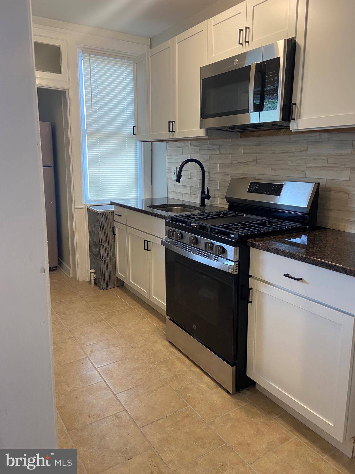 Philadelphia, PA 19120,5842 N 3 RD ST