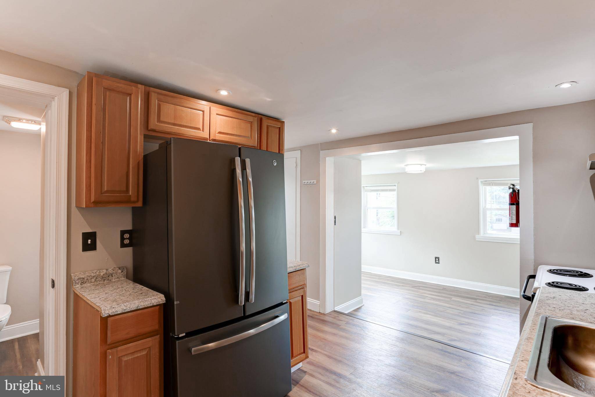 Lemoyne, PA 17043,242 BOSLER AVE #B