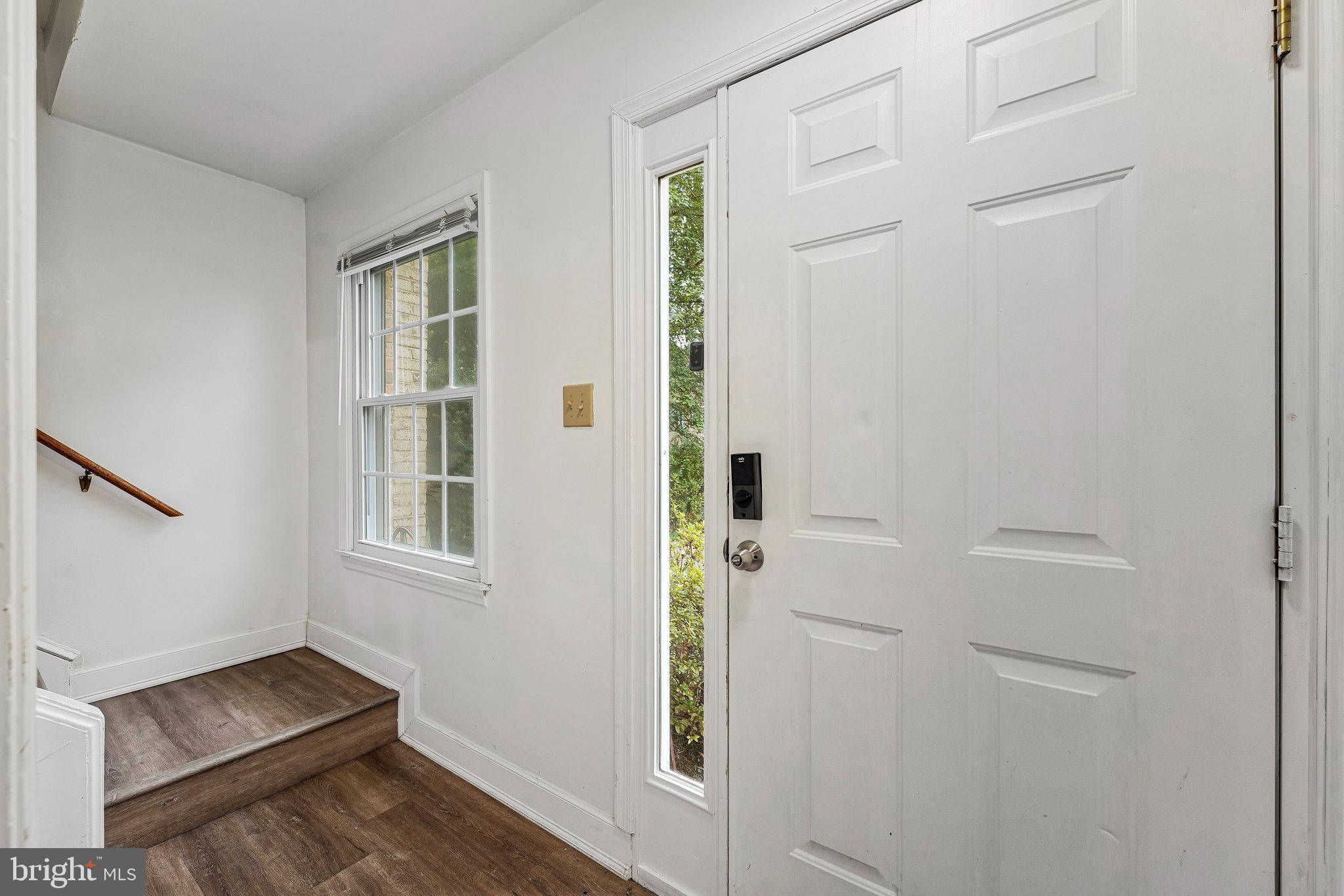 Centreville, VA 20120,14707 BENTLEY SQ