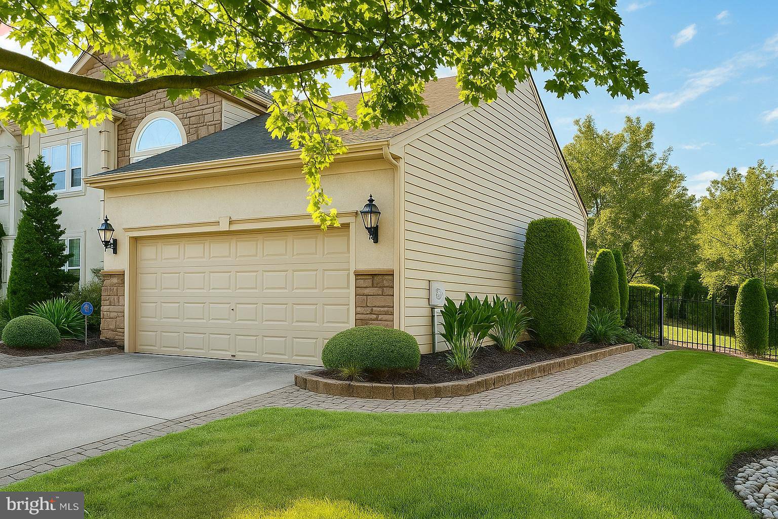 Sewell, NJ 08080,11 MORAY LN
