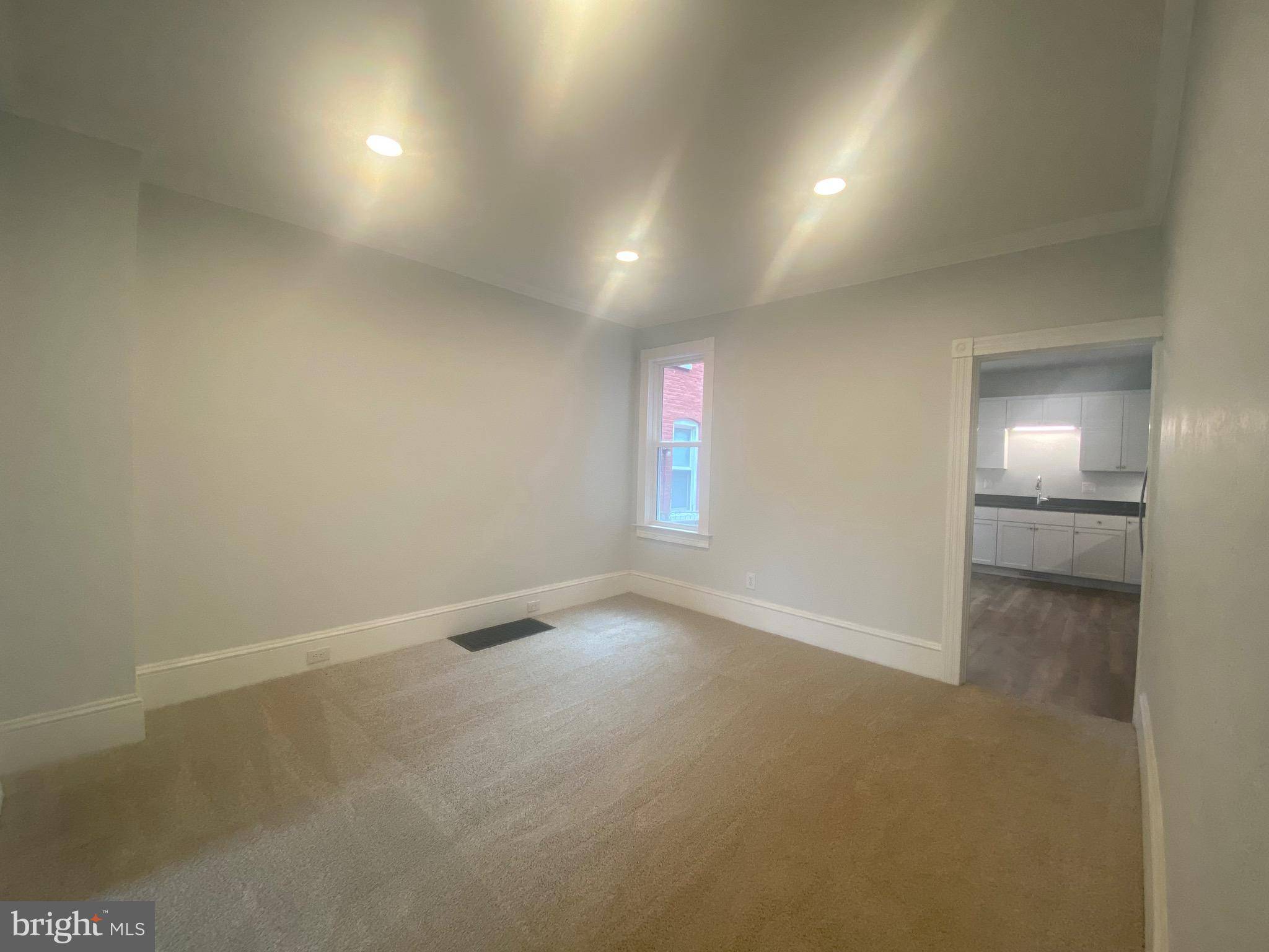 Lancaster, PA 17602,249 N MARSHALL ST