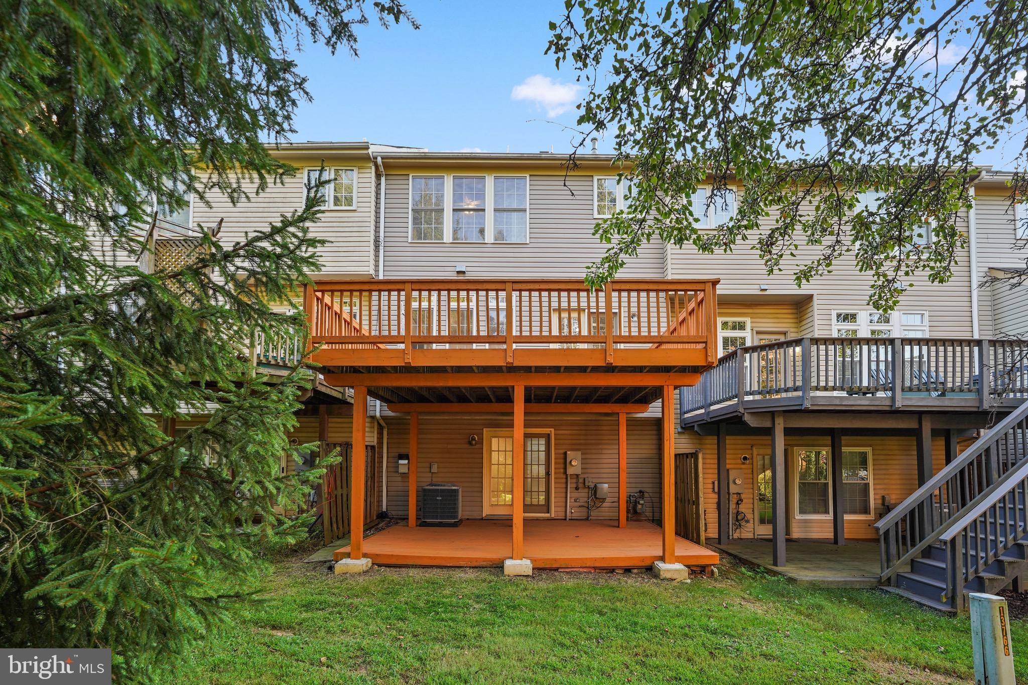 Rockville, MD 20850,13768 LAMBERTINA PL