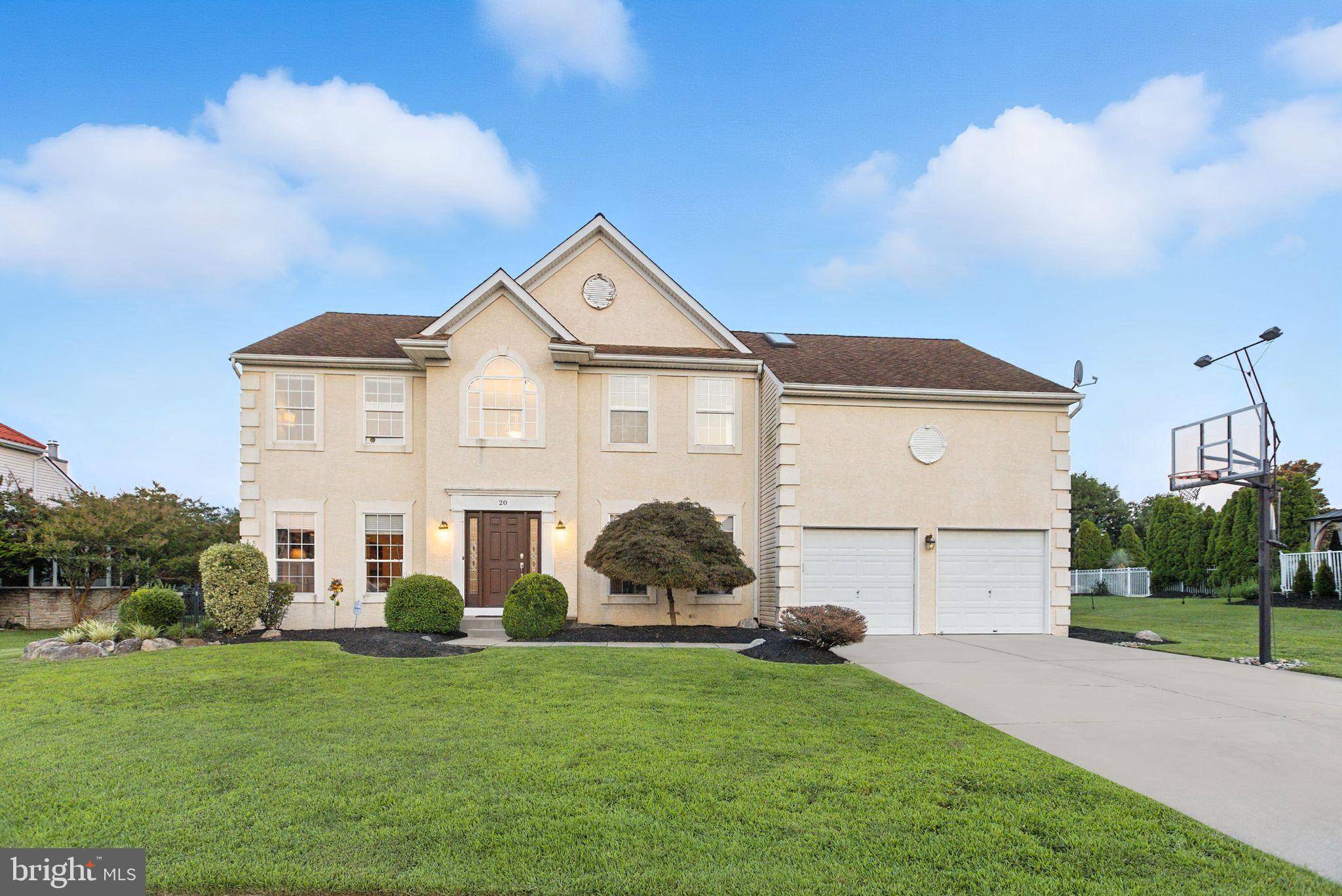 Voorhees, NJ 08043,20 CHAMBORD LN