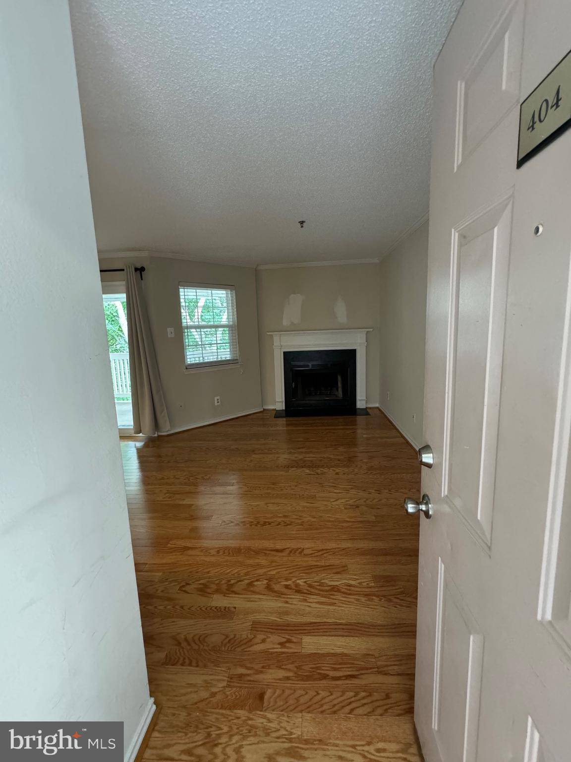 Mclean, VA 22102,1524 LINCOLN WAY #404
