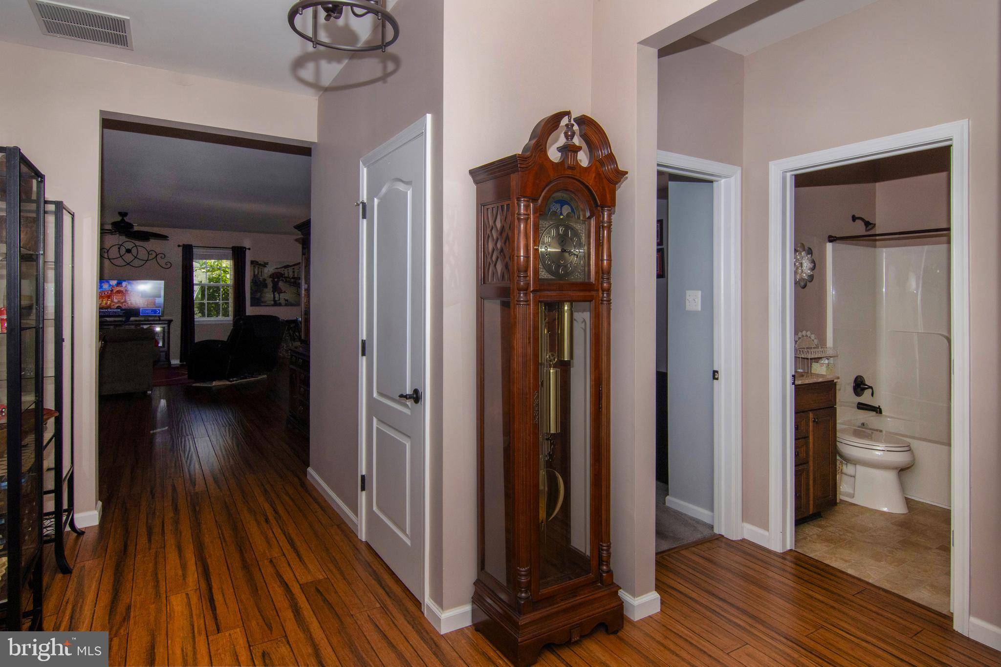 Clayton, NJ 08312,6 CRANE CT