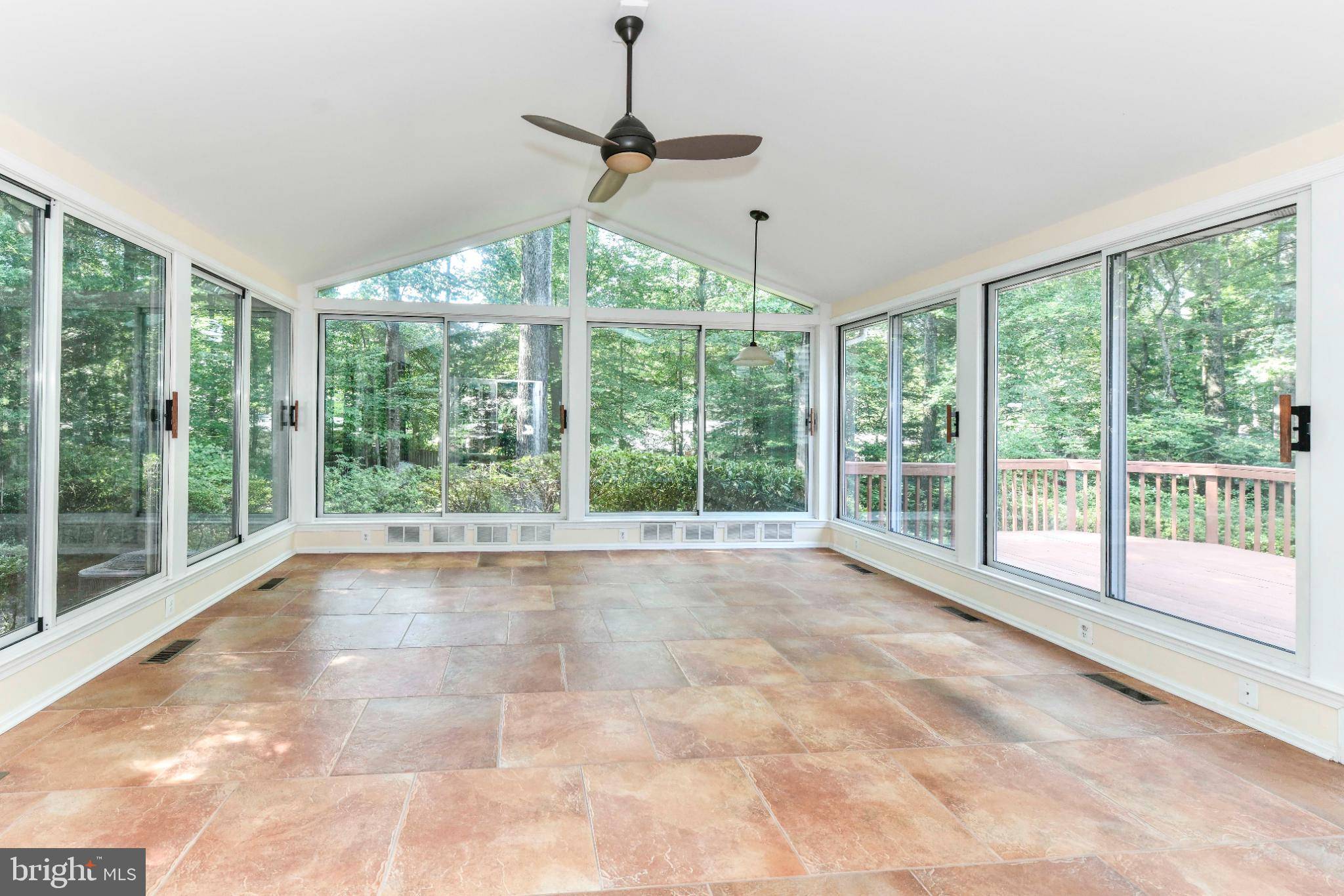 Fairfax, VA 22031,9205 HAMILTON DR
