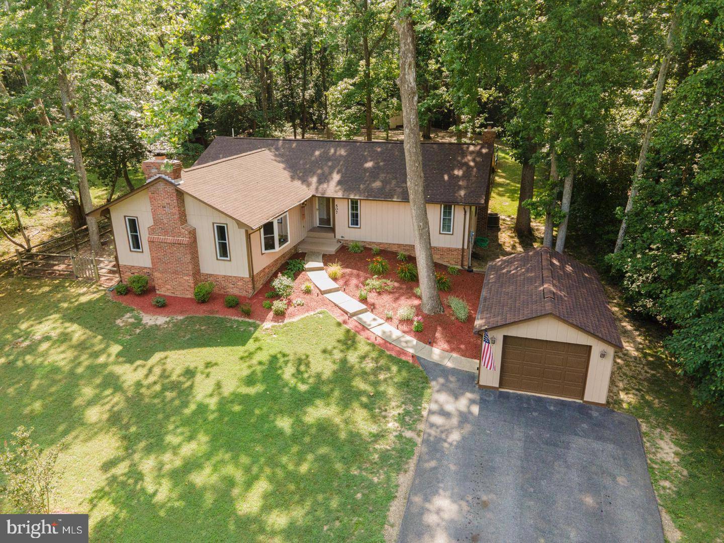 La Plata, MD 20646,507 SCARLET OAK RD
