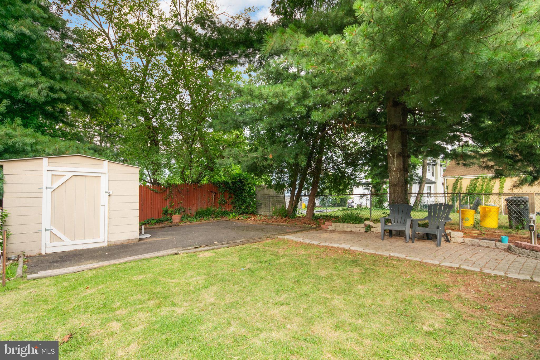 Trenton, NJ 08638,16 CLOVER AVE