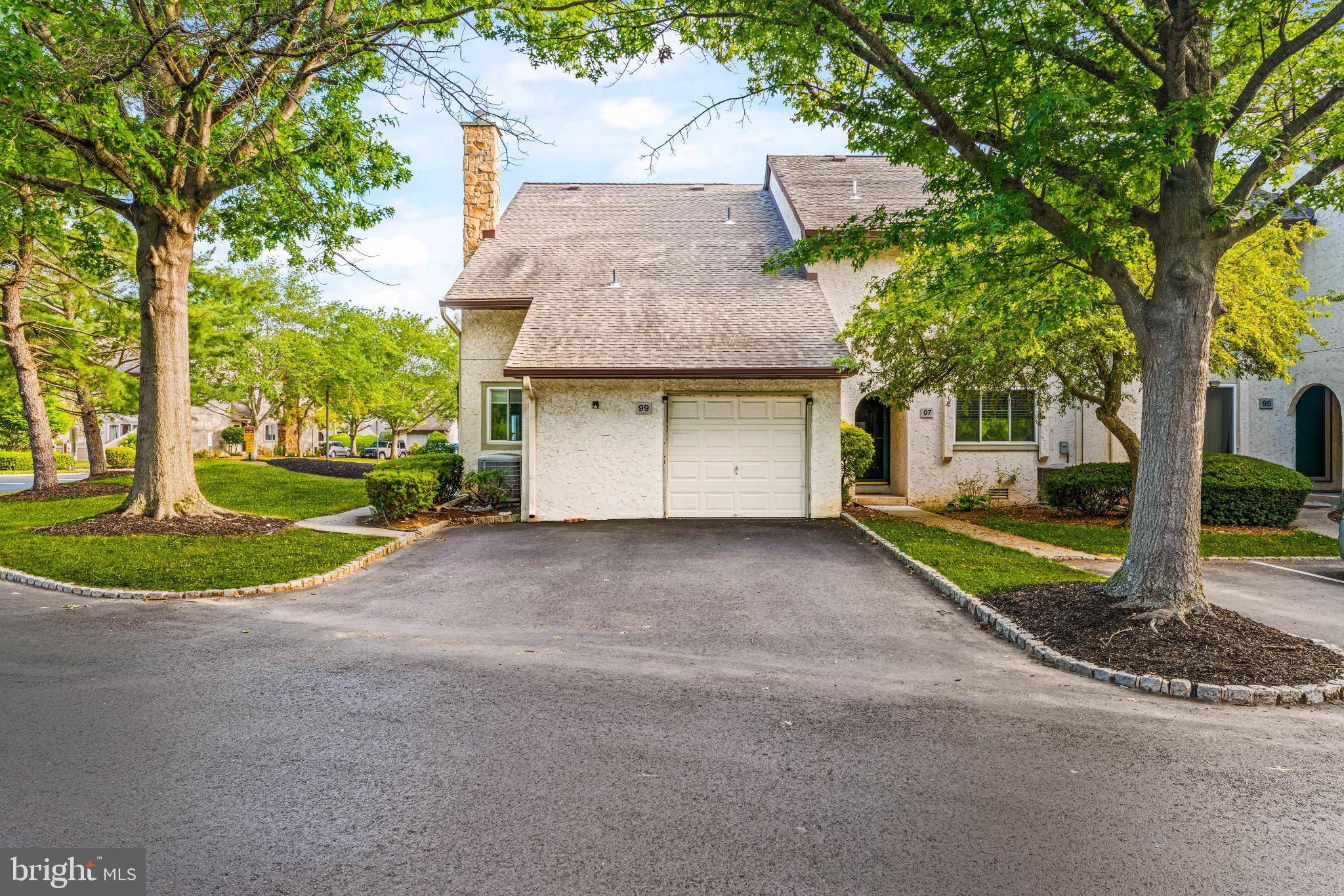 Plainsboro, NJ 08536,99 THOREAU DR