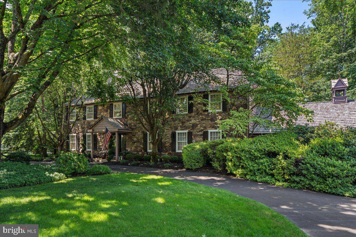 New Hope, PA 18938,103 CEDAR GLEN DR