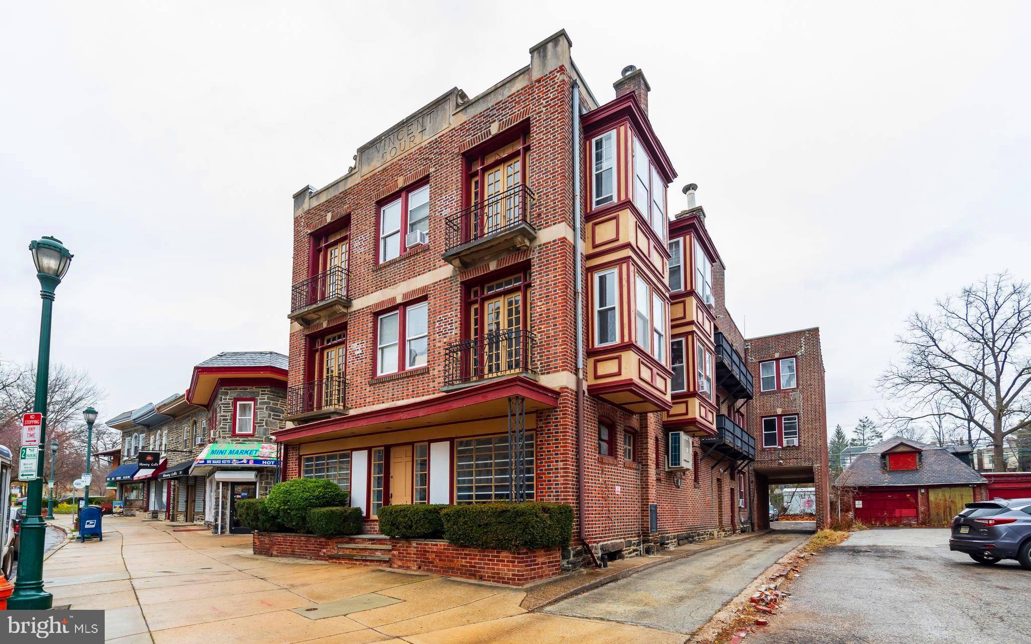 Philadelphia, PA 19151,2115 N 63RD ST