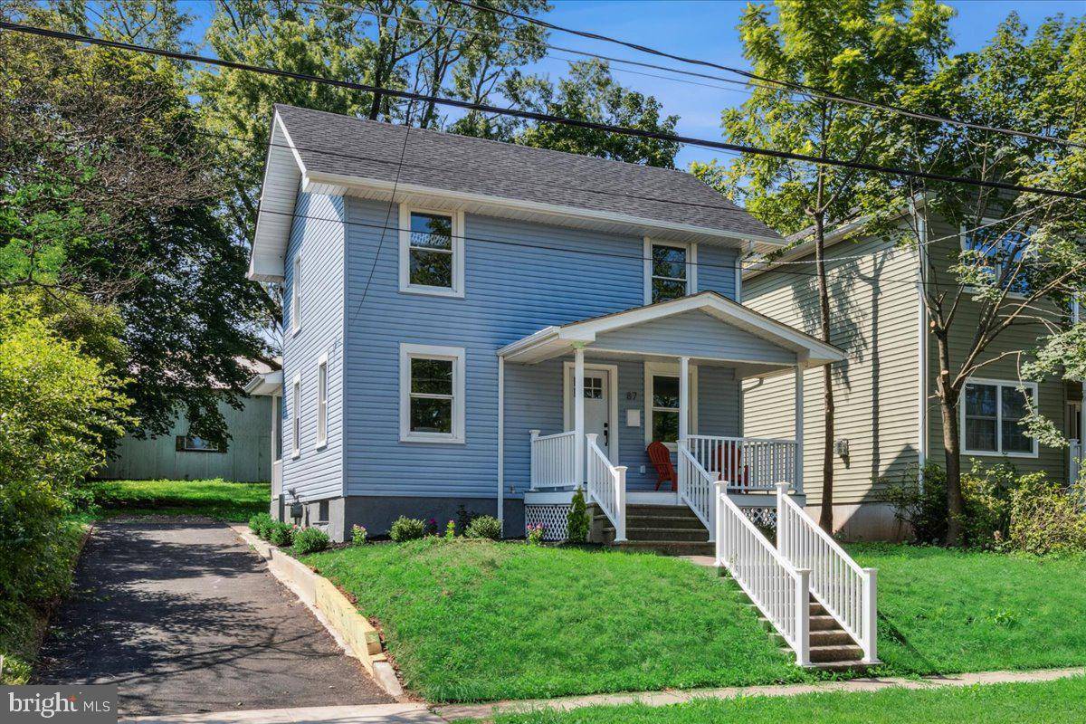 Hopewell, NJ 08525,87 COLUMBIA AVE